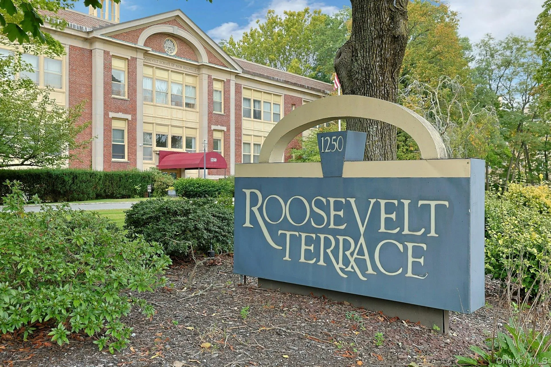 1250 North Avenue, New Rochelle, NY, 2 Bedrooms Bedrooms, 3 Rooms Rooms,2 BathroomsBathrooms,Residential,For Rent,North,0,1060232 1250 North Avenue, New Rochelle, NY, 2 Bedrooms Bedrooms, 3 Rooms Rooms,2 BathroomsBathrooms,Residential,For Rent,North,0,1060232