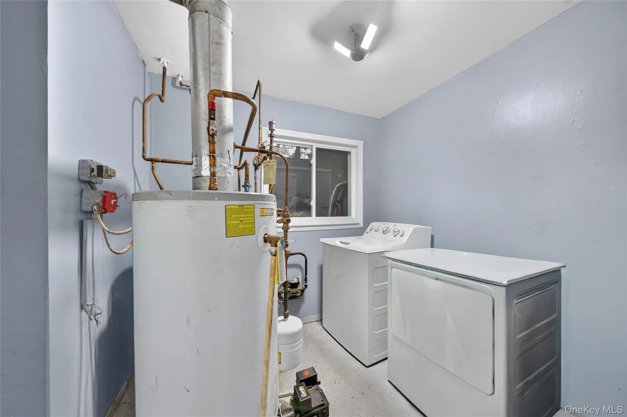 3 Jasper Avenue, Brookhaven, NY, 5 Bedrooms Bedrooms, 10 Rooms Rooms,2 BathroomsBathrooms,Residential,For Rent,Jasper,0,1060235 3 Jasper Avenue, Brookhaven, NY, 5 Bedrooms Bedrooms, 10 Rooms Rooms,2 BathroomsBathrooms,Residential,For Rent,Jasper,0,1060235