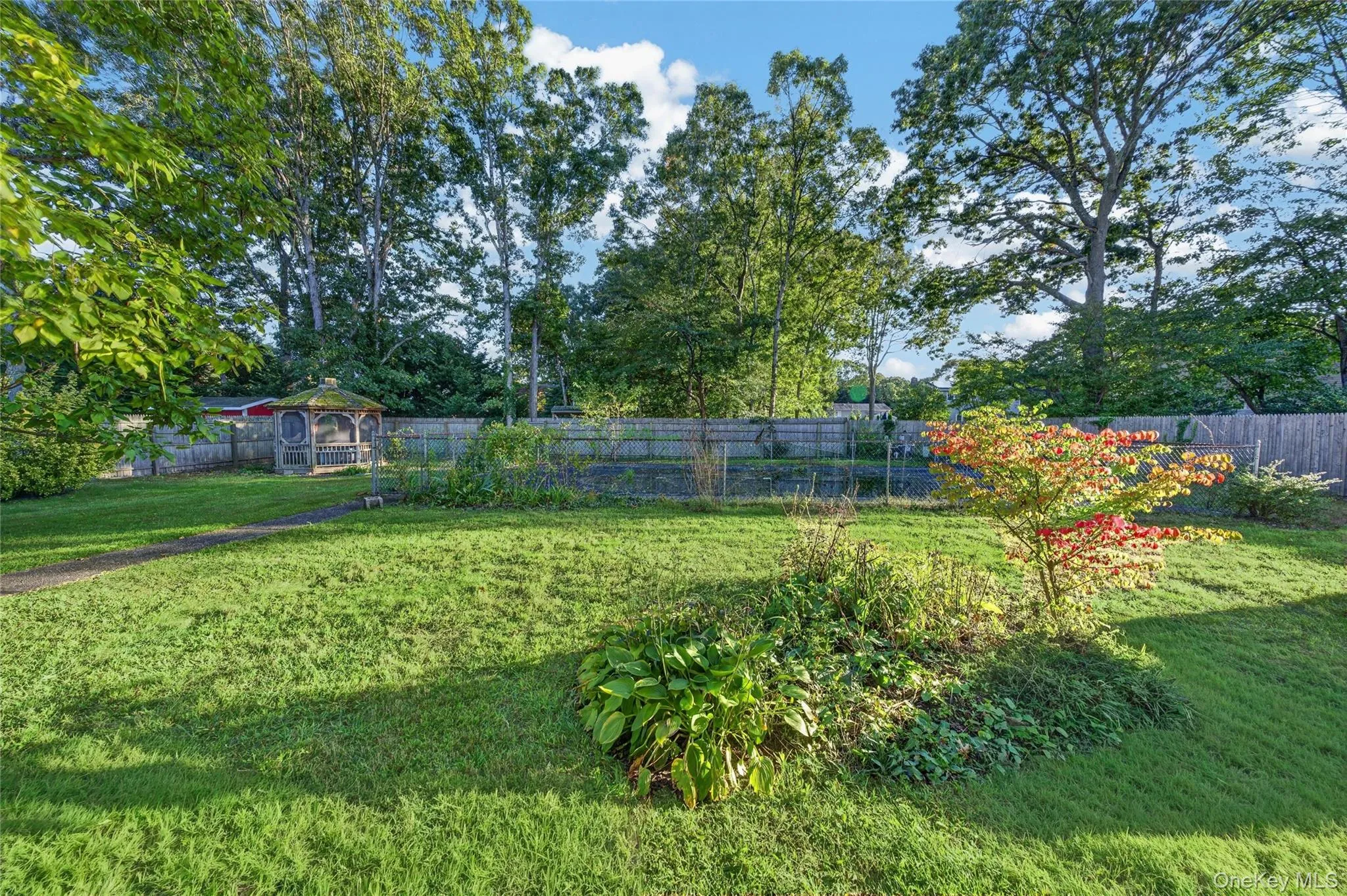 3 Jasper Avenue, Brookhaven, NY, 5 Bedrooms Bedrooms, 10 Rooms Rooms,2 BathroomsBathrooms,Residential,For Rent,Jasper,0,1060235 3 Jasper Avenue, Brookhaven, NY, 5 Bedrooms Bedrooms, 10 Rooms Rooms,2 BathroomsBathrooms,Residential,For Rent,Jasper,0,1060235