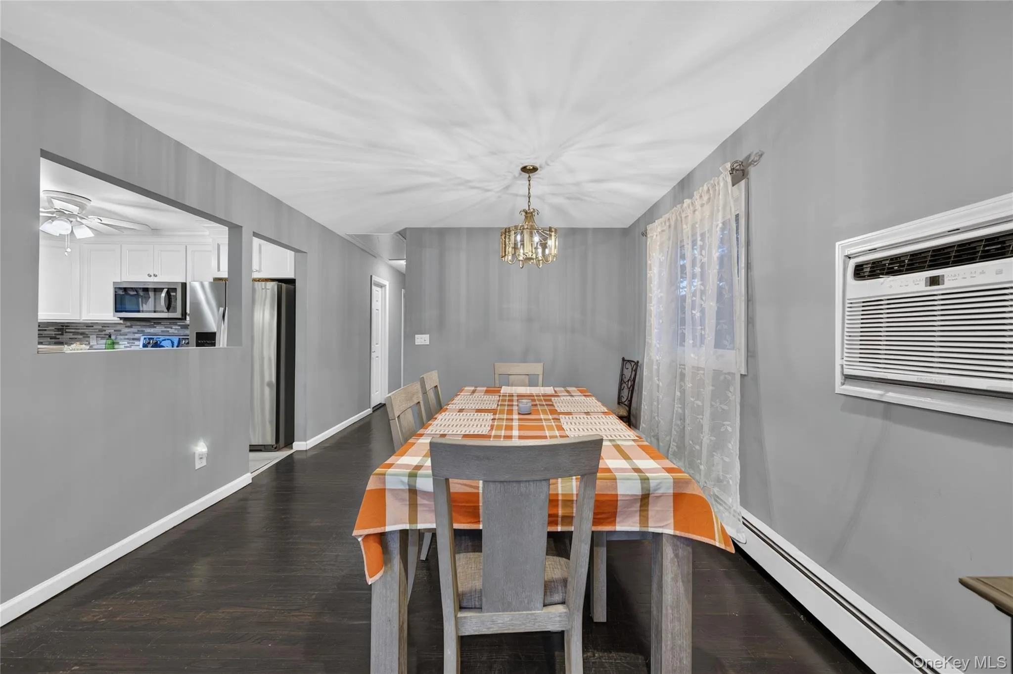 3 Jasper Avenue, Brookhaven, NY, 5 Bedrooms Bedrooms, 10 Rooms Rooms,2 BathroomsBathrooms,Residential,For Rent,Jasper,0,1060235 3 Jasper Avenue, Brookhaven, NY, 5 Bedrooms Bedrooms, 10 Rooms Rooms,2 BathroomsBathrooms,Residential,For Rent,Jasper,0,1060235