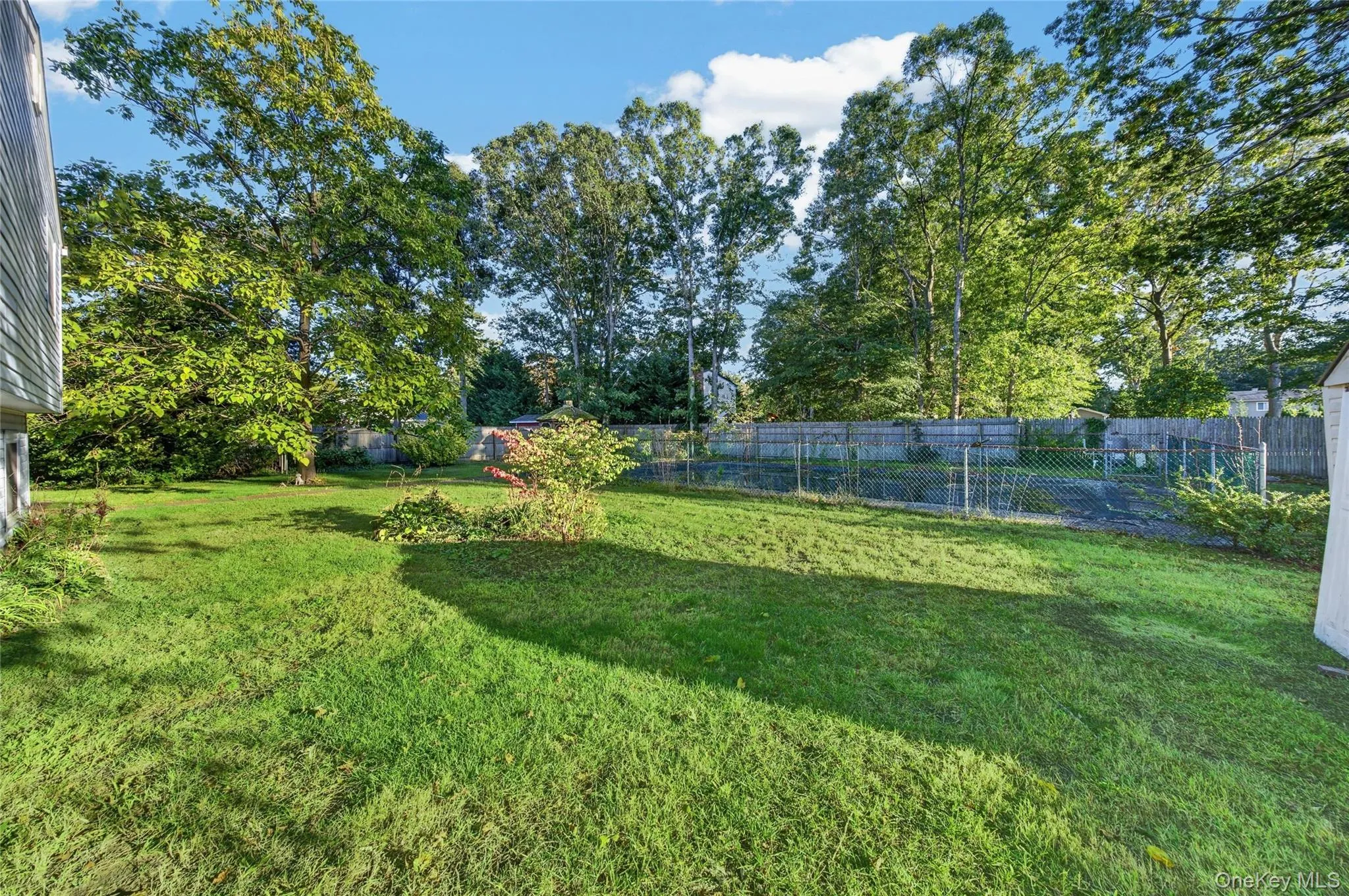 3 Jasper Avenue, Brookhaven, NY, 5 Bedrooms Bedrooms, 10 Rooms Rooms,2 BathroomsBathrooms,Residential,For Rent,Jasper,0,1060235 3 Jasper Avenue, Brookhaven, NY, 5 Bedrooms Bedrooms, 10 Rooms Rooms,2 BathroomsBathrooms,Residential,For Rent,Jasper,0,1060235