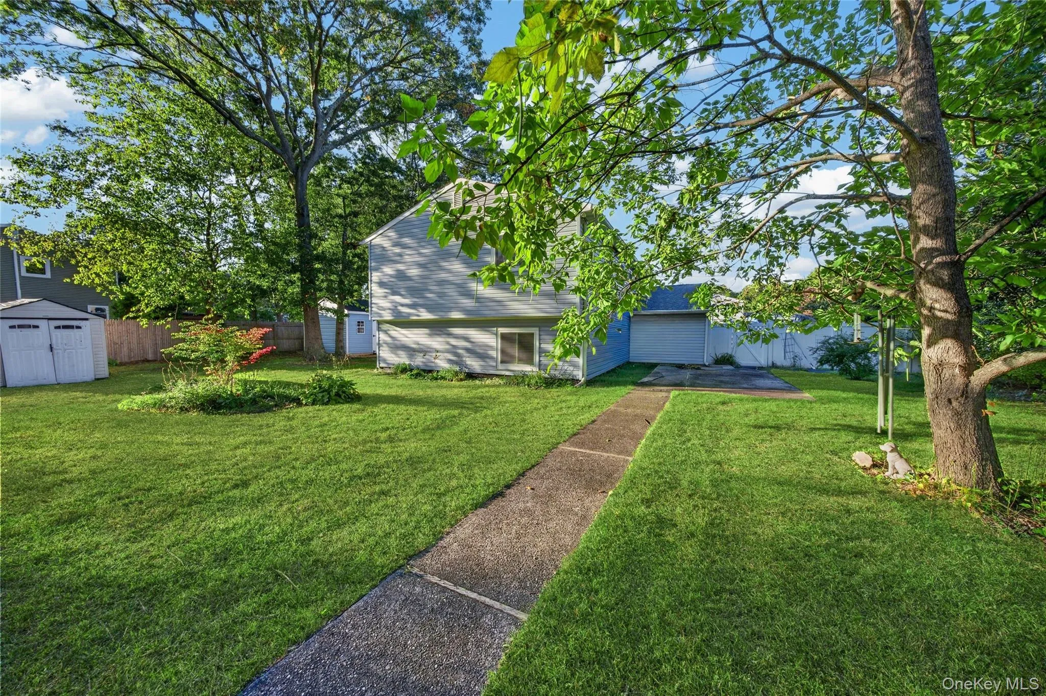 3 Jasper Avenue, Brookhaven, NY, 5 Bedrooms Bedrooms, 10 Rooms Rooms,2 BathroomsBathrooms,Residential,For Rent,Jasper,0,1060235 3 Jasper Avenue, Brookhaven, NY, 5 Bedrooms Bedrooms, 10 Rooms Rooms,2 BathroomsBathrooms,Residential,For Rent,Jasper,0,1060235