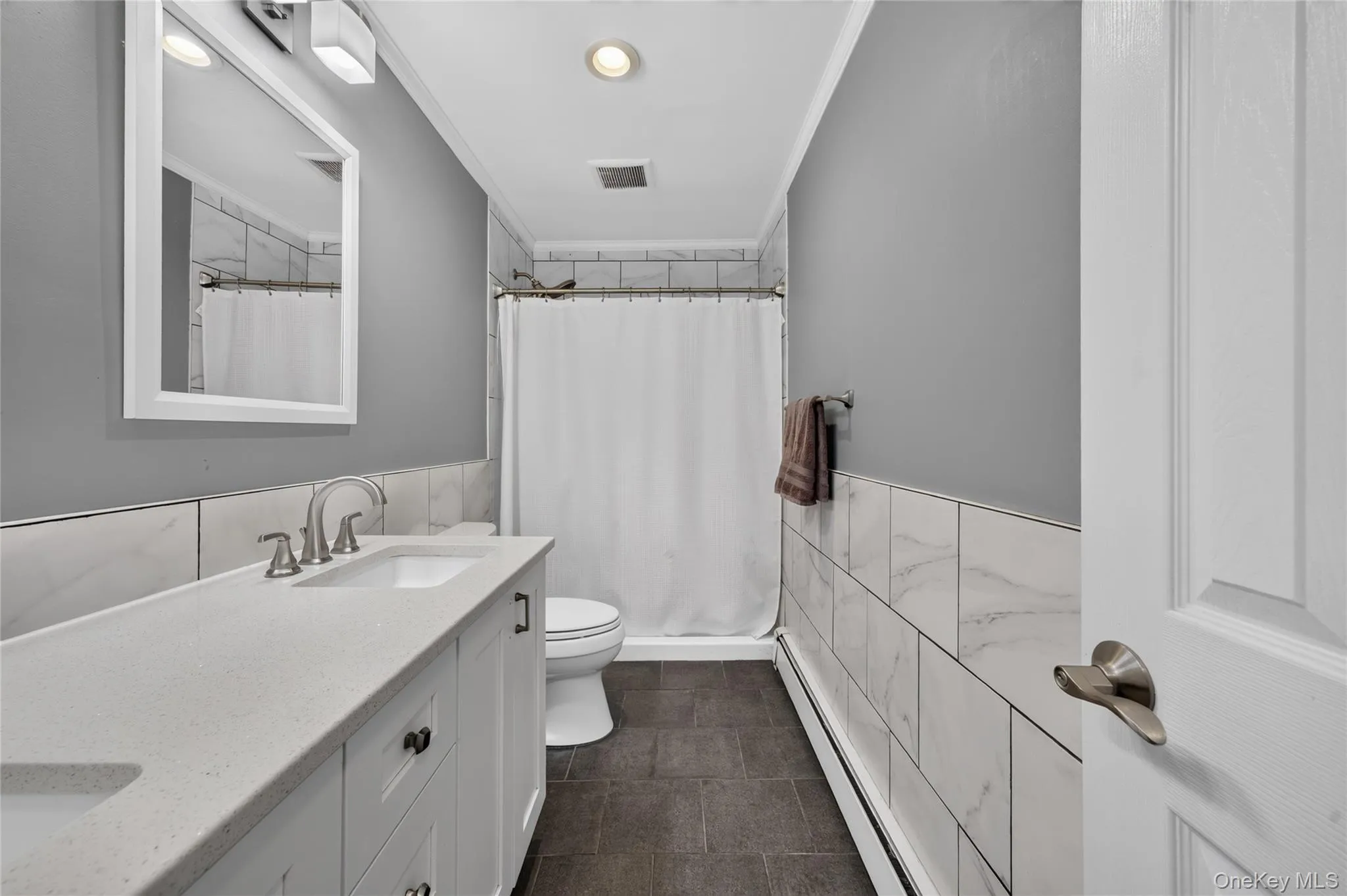 3 Jasper Avenue, Brookhaven, NY, 5 Bedrooms Bedrooms, 10 Rooms Rooms,2 BathroomsBathrooms,Residential,For Rent,Jasper,0,1060235 3 Jasper Avenue, Brookhaven, NY, 5 Bedrooms Bedrooms, 10 Rooms Rooms,2 BathroomsBathrooms,Residential,For Rent,Jasper,0,1060235