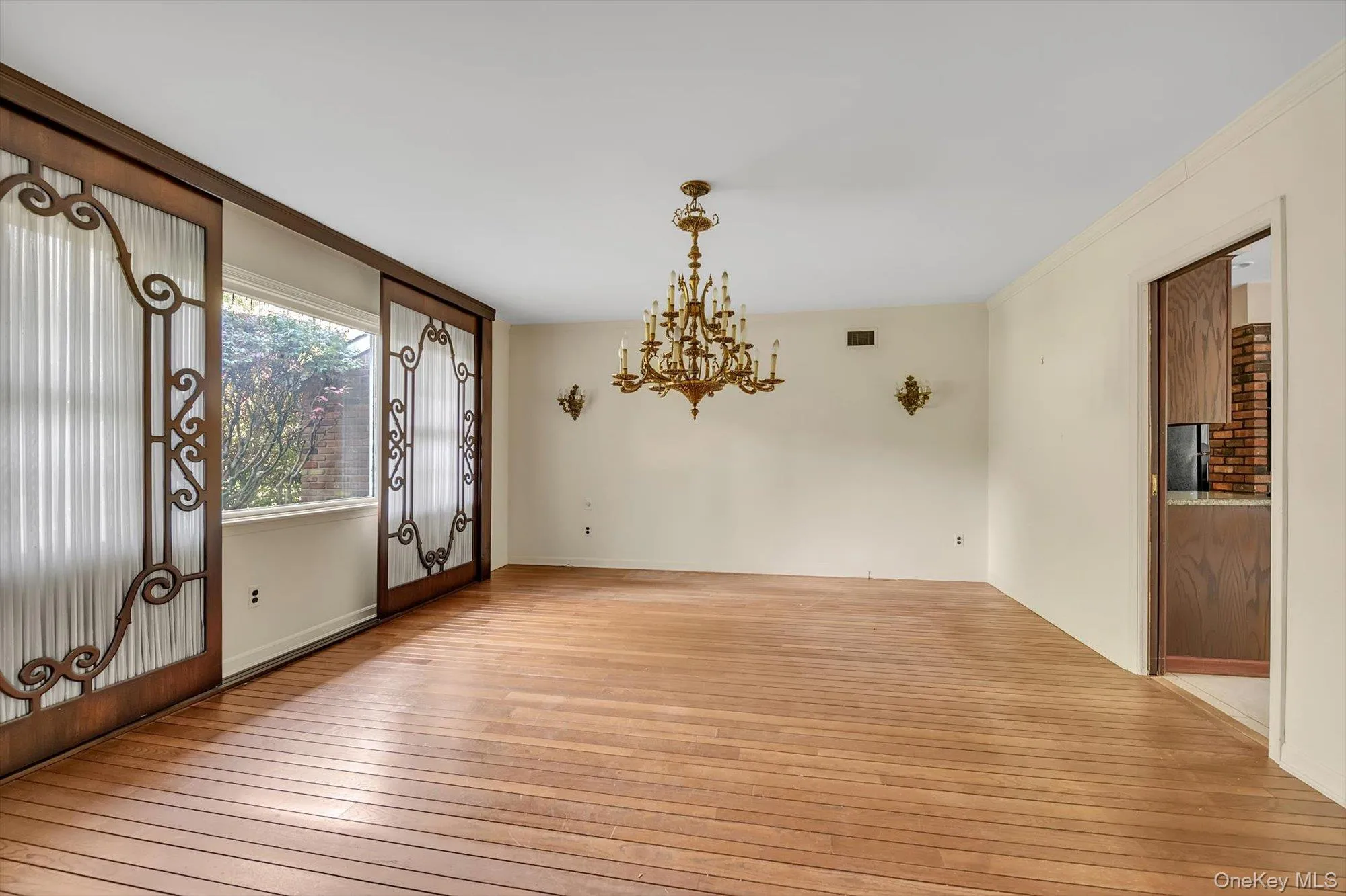 14 Oak Lane, Oyster Bay, NY, 5 Bedroom Bedrooms, 10 Room Rooms,4 BathroomBathrooms,Residential Lease,For Rent,Oak,0,1060239 14 Oak Lane, Oyster Bay, NY, 5 Bedroom Bedrooms, 10 Room Rooms,4 BathroomBathrooms,Residential Lease,For Rent,Oak,0,1060239