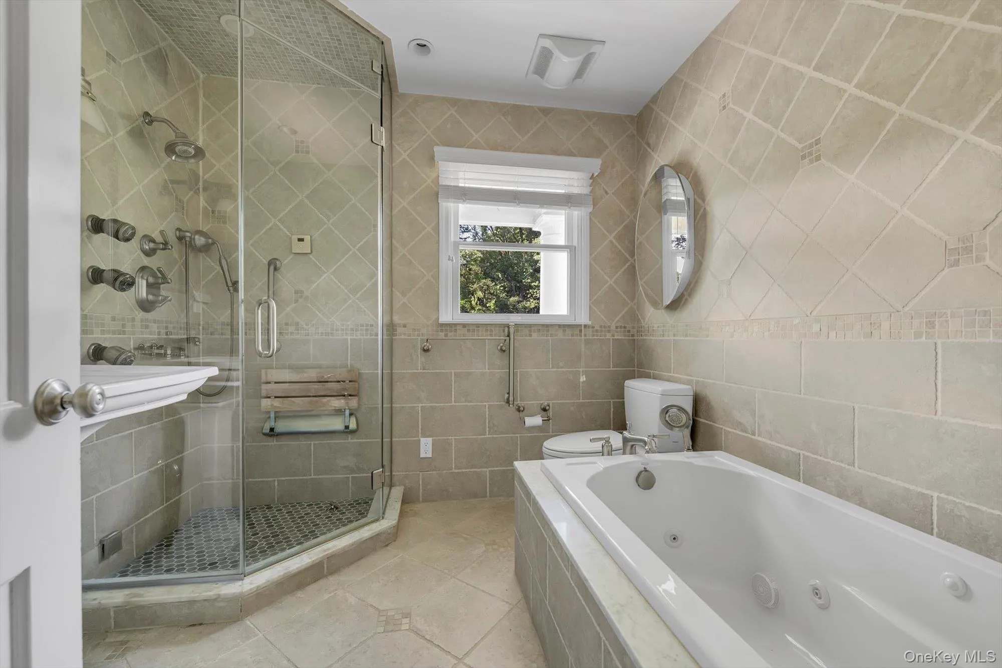 14 Oak Lane, Oyster Bay, NY, 5 Bedroom Bedrooms, 10 Room Rooms,4 BathroomBathrooms,Residential Lease,For Rent,Oak,0,1060239 14 Oak Lane, Oyster Bay, NY, 5 Bedroom Bedrooms, 10 Room Rooms,4 BathroomBathrooms,Residential Lease,For Rent,Oak,0,1060239