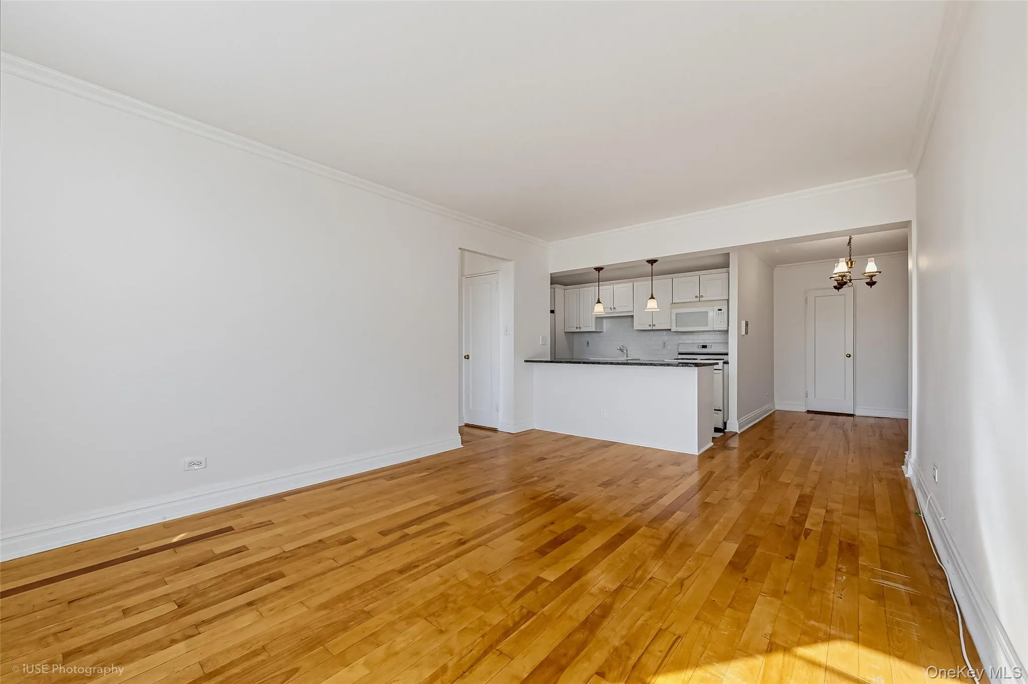 39-30 52nd Street, New York, NY, 1 Bedroom Bedrooms, 4 Rooms Rooms,1 BathroomBathrooms,Residential,For Rent,52nd Street,0,1060240 39-30 52nd Street, New York, NY, 1 Bedroom Bedrooms, 4 Rooms Rooms,1 BathroomBathrooms,Residential,For Rent,52nd Street,0,1060240