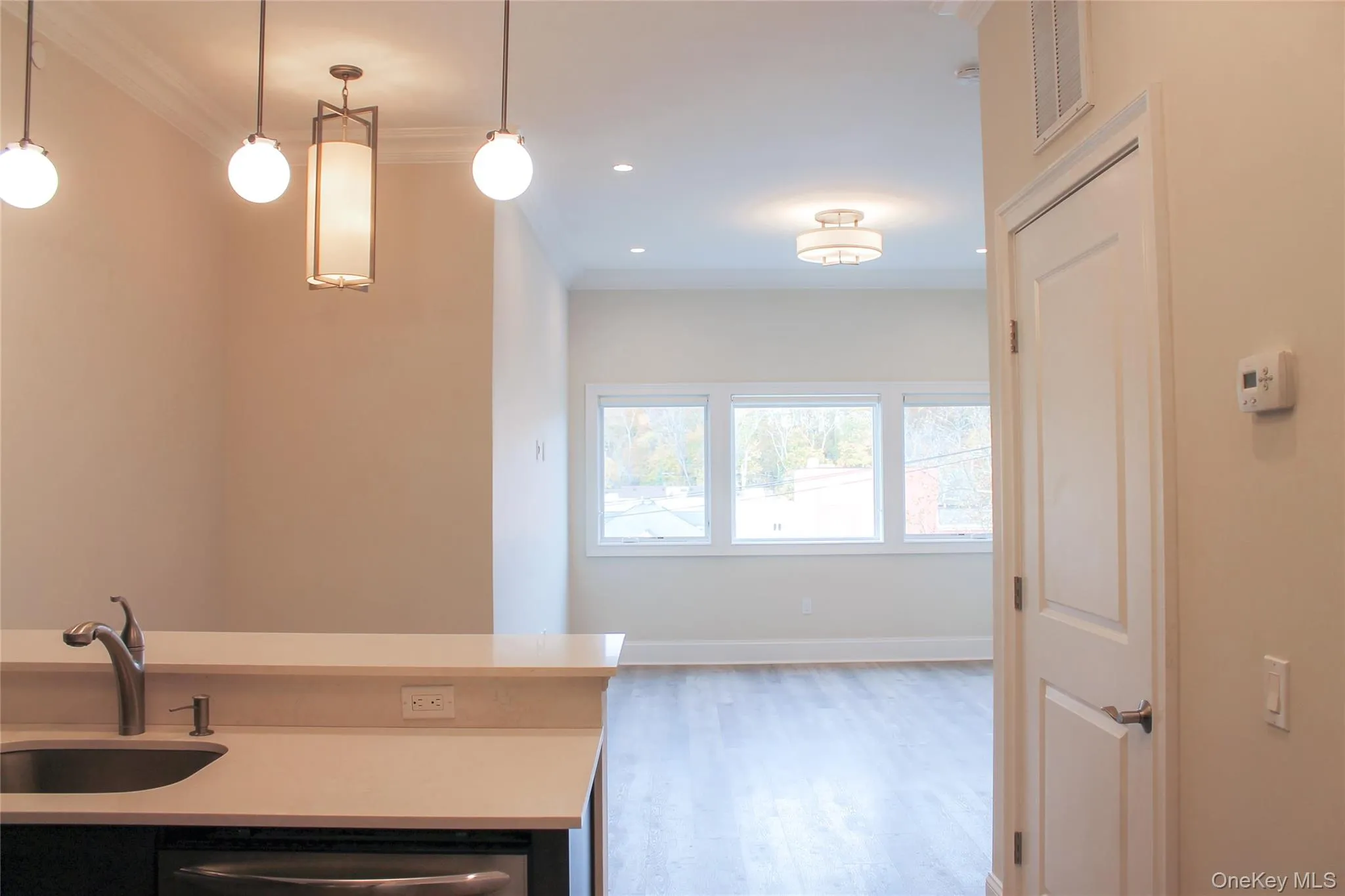 226 New York Avenue, Huntington, NY, 2 Bedroom Bedrooms, 4 Room Rooms,1 BathroomBathrooms,Residential Lease,For Rent,New York Avenue,0,1060242 226 New York Avenue, Huntington, NY, 2 Bedroom Bedrooms, 4 Room Rooms,1 BathroomBathrooms,Residential Lease,For Rent,New York Avenue,0,1060242