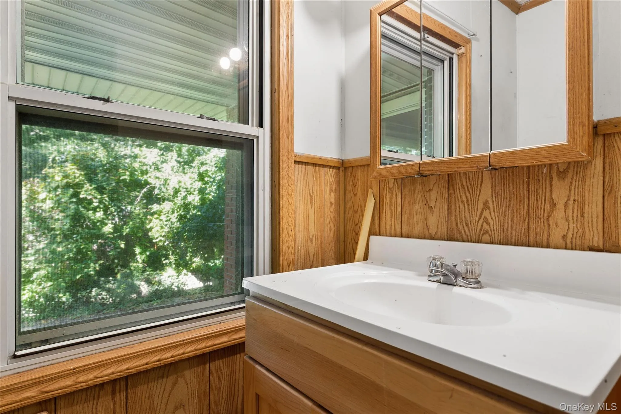 9 Plandome Place, Brookhaven, NY, 3 Bedrooms Bedrooms, 7 Rooms Rooms,2 BathroomsBathrooms,Residential,For Rent,Plandome,0,1060244 9 Plandome Place, Brookhaven, NY, 3 Bedrooms Bedrooms, 7 Rooms Rooms,2 BathroomsBathrooms,Residential,For Rent,Plandome,0,1060244