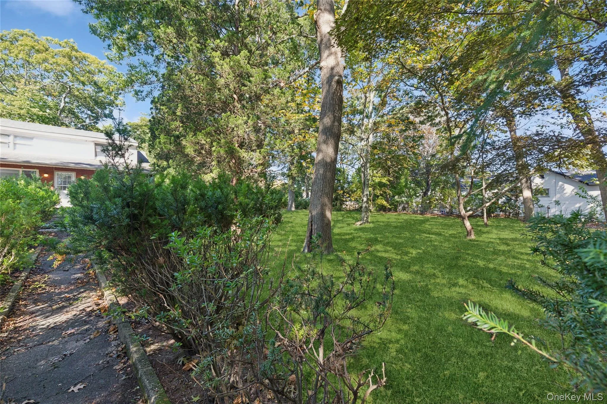 9 Plandome Place, Brookhaven, NY, 3 Bedrooms Bedrooms, 7 Rooms Rooms,2 BathroomsBathrooms,Residential,For Rent,Plandome,0,1060244 9 Plandome Place, Brookhaven, NY, 3 Bedrooms Bedrooms, 7 Rooms Rooms,2 BathroomsBathrooms,Residential,For Rent,Plandome,0,1060244