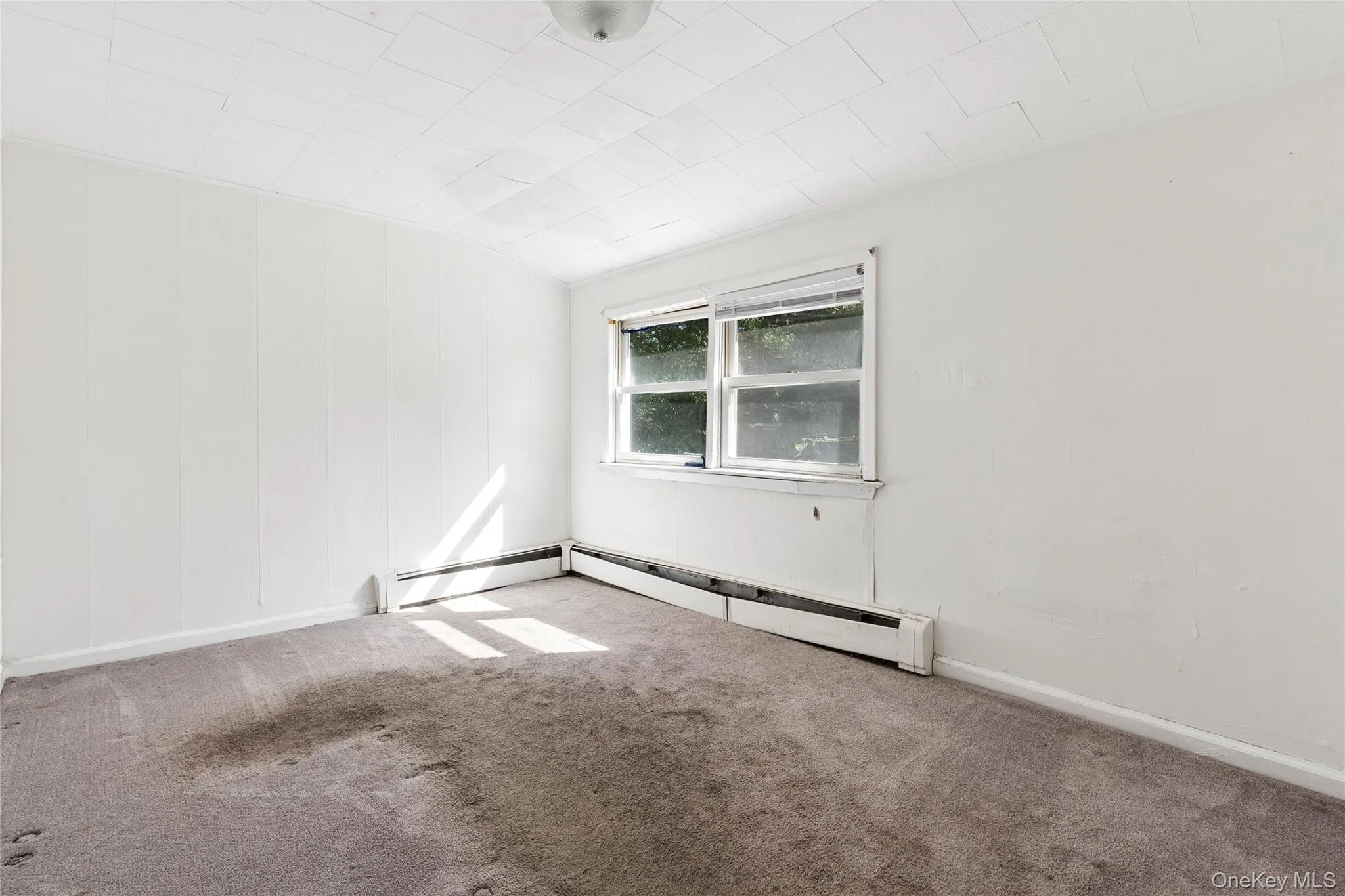 9 Plandome Place, Brookhaven, NY, 3 Bedrooms Bedrooms, 7 Rooms Rooms,2 BathroomsBathrooms,Residential,For Rent,Plandome,0,1060244 9 Plandome Place, Brookhaven, NY, 3 Bedrooms Bedrooms, 7 Rooms Rooms,2 BathroomsBathrooms,Residential,For Rent,Plandome,0,1060244