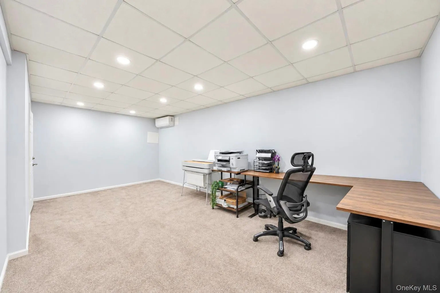 29 Hillside Lane, Oyster Bay, NY, 3 Bedrooms Bedrooms, 9 Rooms Rooms,3 BathroomsBathrooms,Residential,For Rent,Hillside,0,1060247 29 Hillside Lane, Oyster Bay, NY, 3 Bedrooms Bedrooms, 9 Rooms Rooms,3 BathroomsBathrooms,Residential,For Rent,Hillside,0,1060247