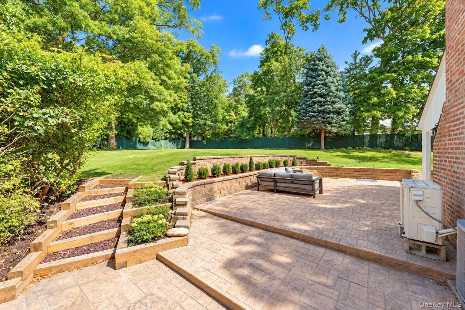 29 Hillside Lane, Oyster Bay, NY, 3 Bedrooms Bedrooms, 9 Rooms Rooms,3 BathroomsBathrooms,Residential,For Rent,Hillside,0,1060247 29 Hillside Lane, Oyster Bay, NY, 3 Bedrooms Bedrooms, 9 Rooms Rooms,3 BathroomsBathrooms,Residential,For Rent,Hillside,0,1060247