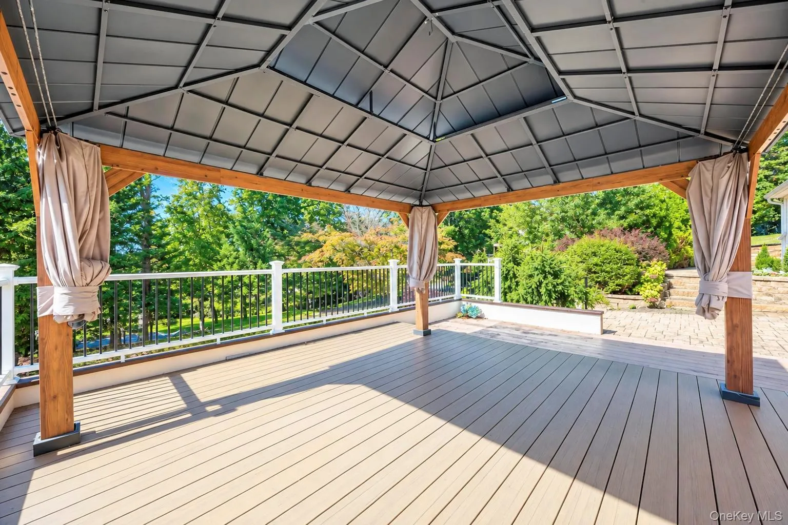 29 Hillside Lane, Oyster Bay, NY, 3 Bedrooms Bedrooms, 9 Rooms Rooms,3 BathroomsBathrooms,Residential,For Rent,Hillside,0,1060247 29 Hillside Lane, Oyster Bay, NY, 3 Bedrooms Bedrooms, 9 Rooms Rooms,3 BathroomsBathrooms,Residential,For Rent,Hillside,0,1060247