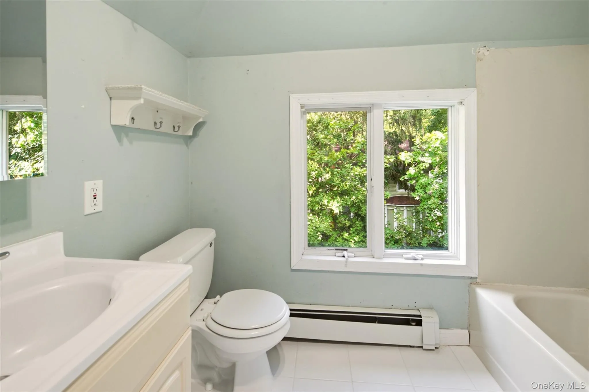 Third level full bathroom Third level full bathroom
