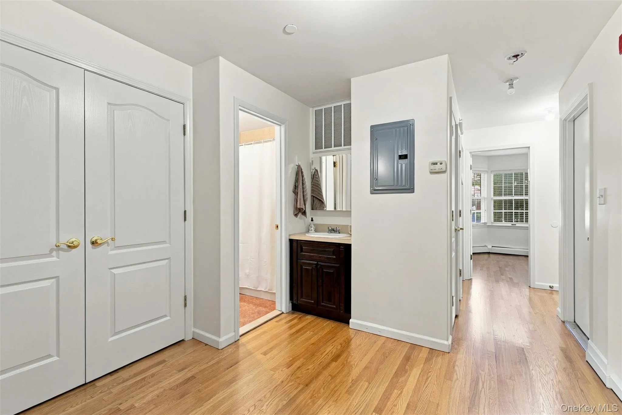12 Widman Court, Ramapo, NY, 7 Bedrooms Bedrooms, 13 Rooms Rooms,3 BathroomsBathrooms,Residential,For Rent,Widman,0,1060262 12 Widman Court, Ramapo, NY, 7 Bedrooms Bedrooms, 13 Rooms Rooms,3 BathroomsBathrooms,Residential,For Rent,Widman,0,1060262
