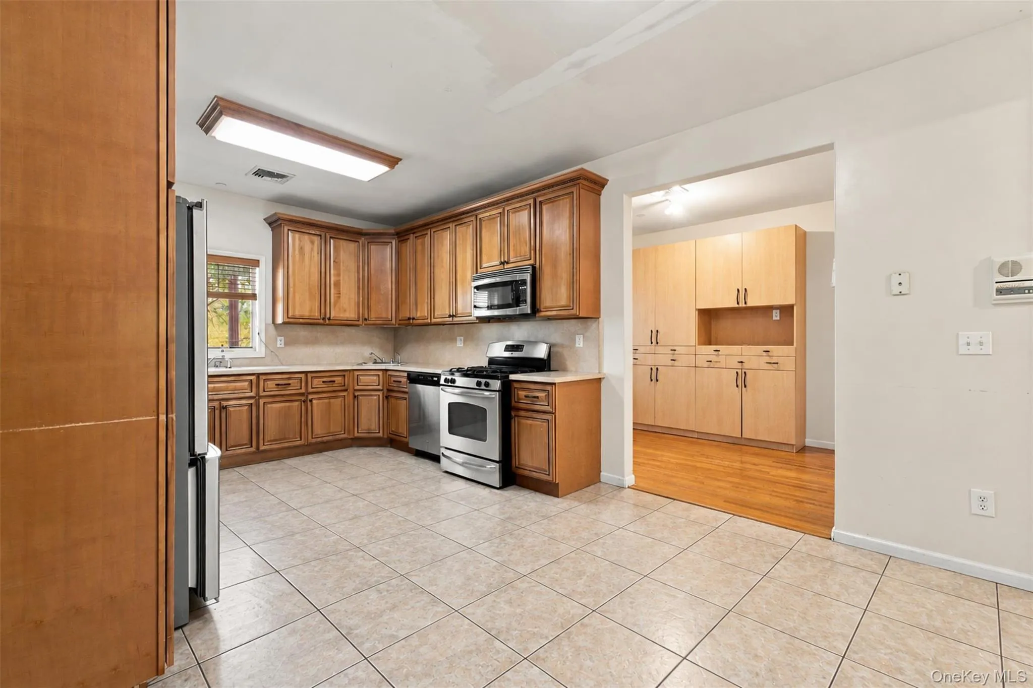 12 Widman Court, Ramapo, NY, 7 Bedrooms Bedrooms, 13 Rooms Rooms,3 BathroomsBathrooms,Residential,For Rent,Widman,0,1060262 12 Widman Court, Ramapo, NY, 7 Bedrooms Bedrooms, 13 Rooms Rooms,3 BathroomsBathrooms,Residential,For Rent,Widman,0,1060262