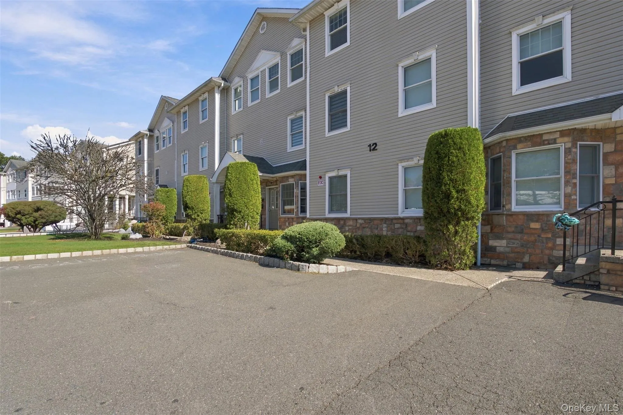 12 Widman Court, Ramapo, NY, 7 Bedrooms Bedrooms, 13 Rooms Rooms,3 BathroomsBathrooms,Residential,For Rent,Widman,0,1060262 12 Widman Court, Ramapo, NY, 7 Bedrooms Bedrooms, 13 Rooms Rooms,3 BathroomsBathrooms,Residential,For Rent,Widman,0,1060262