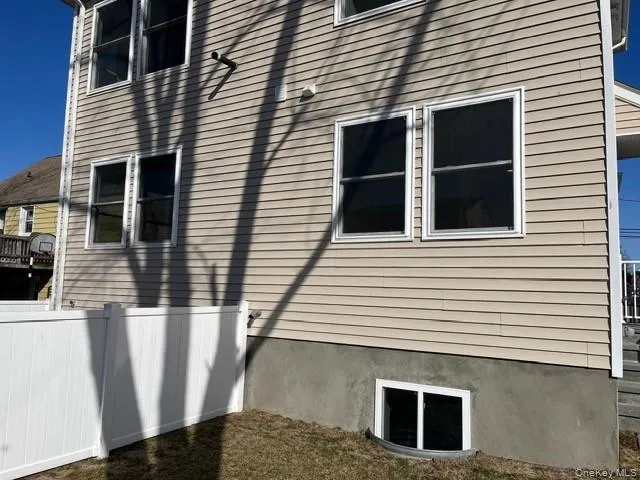 17 Firwood Road, North Hempstead, NY, 3 Bedroom Bedrooms, 6 Room Rooms,2 BathroomBathrooms,Residential Lease,For Rent,Firwood,0,1060264 17 Firwood Road, North Hempstead, NY, 3 Bedroom Bedrooms, 6 Room Rooms,2 BathroomBathrooms,Residential Lease,For Rent,Firwood,0,1060264