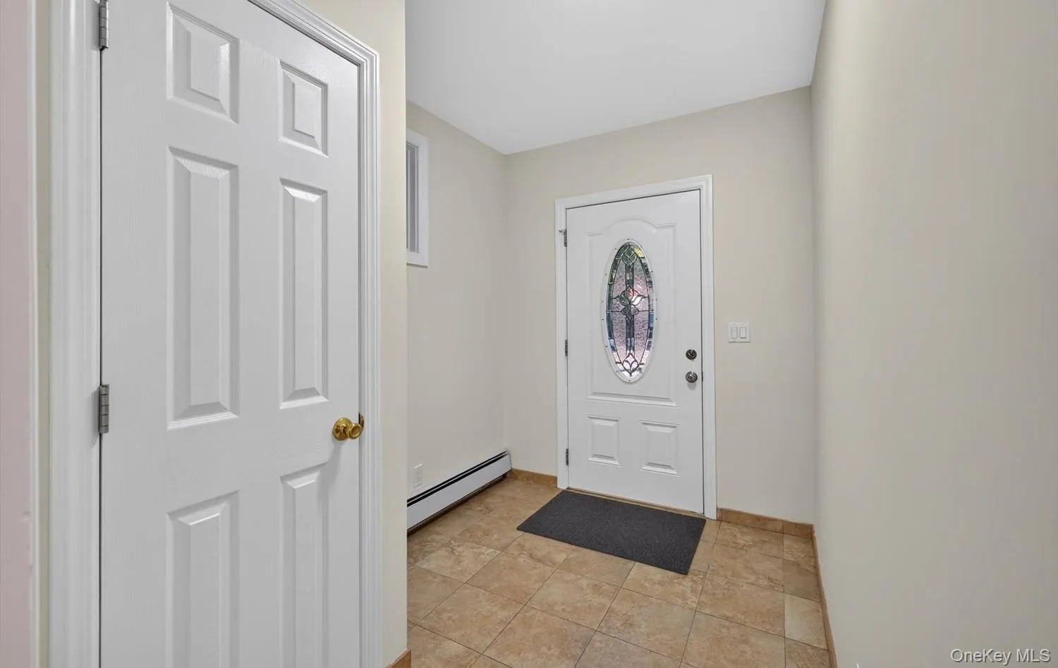 2 Austral Avenue, Glen Cove, NY, 3 Bedrooms Bedrooms, 6 Rooms Rooms,1 BathroomBathrooms,Residential,For Rent,Austral,0,1060270 2 Austral Avenue, Glen Cove, NY, 3 Bedrooms Bedrooms, 6 Rooms Rooms,1 BathroomBathrooms,Residential,For Rent,Austral,0,1060270