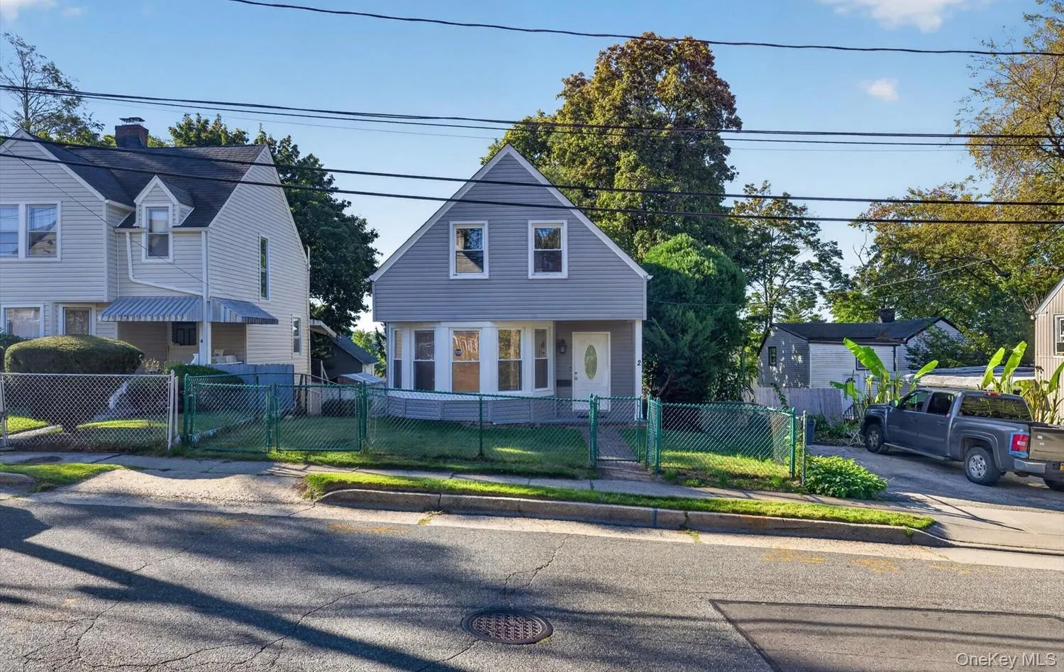 2 Austral Avenue, Glen Cove, NY, 3 Bedrooms Bedrooms, 6 Rooms Rooms,1 BathroomBathrooms,Residential,For Rent,Austral,0,1060270 2 Austral Avenue, Glen Cove, NY, 3 Bedrooms Bedrooms, 6 Rooms Rooms,1 BathroomBathrooms,Residential,For Rent,Austral,0,1060270