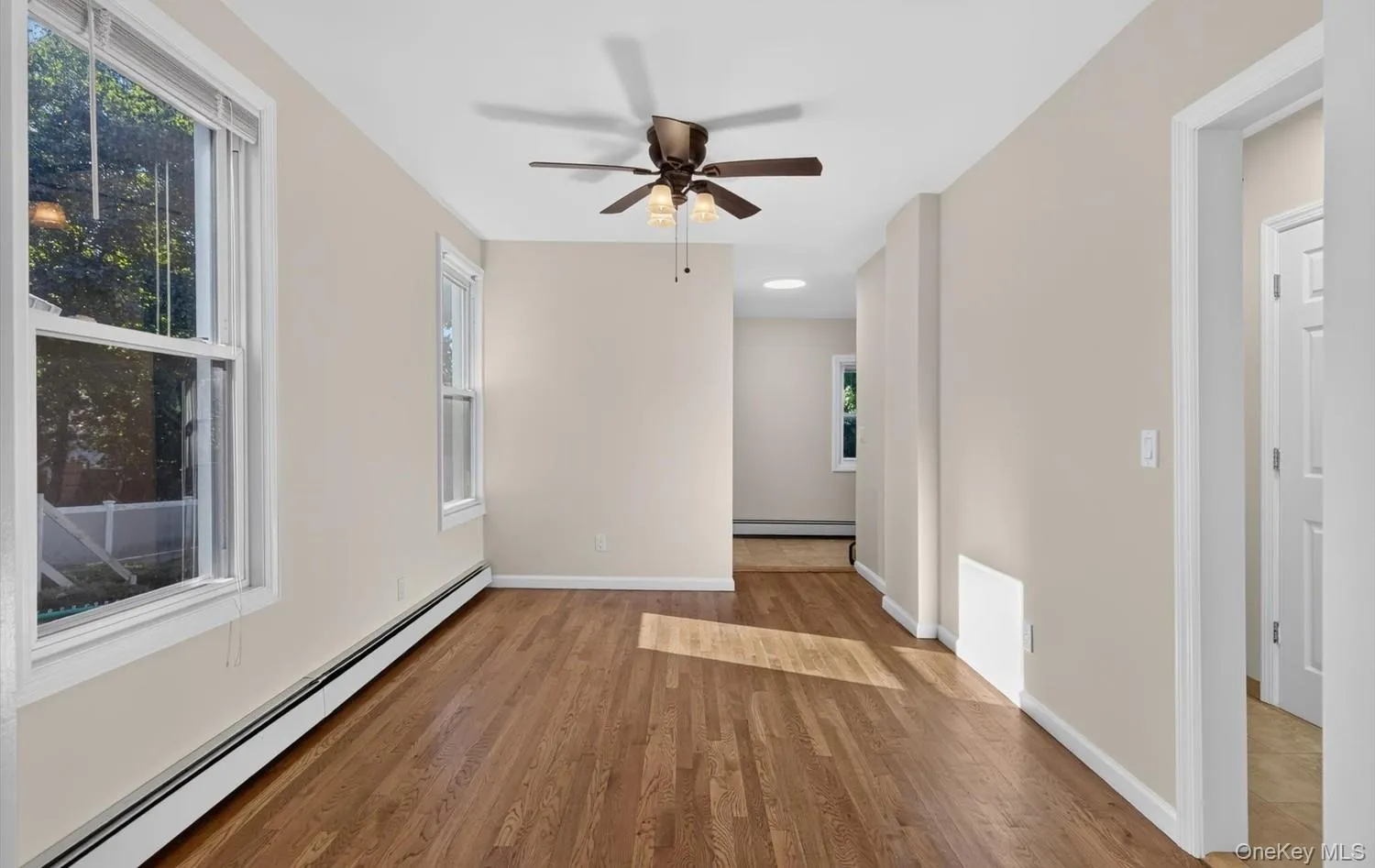 2 Austral Avenue, Glen Cove, NY, 3 Bedrooms Bedrooms, 6 Rooms Rooms,1 BathroomBathrooms,Residential,For Rent,Austral,0,1060270 2 Austral Avenue, Glen Cove, NY, 3 Bedrooms Bedrooms, 6 Rooms Rooms,1 BathroomBathrooms,Residential,For Rent,Austral,0,1060270