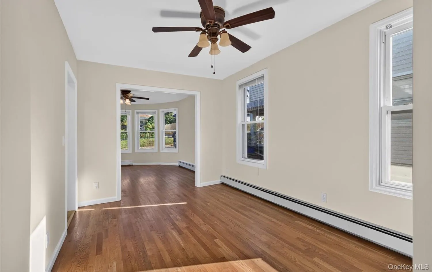 2 Austral Avenue, Glen Cove, NY, 3 Bedrooms Bedrooms, 6 Rooms Rooms,1 BathroomBathrooms,Residential,For Rent,Austral,0,1060270 2 Austral Avenue, Glen Cove, NY, 3 Bedrooms Bedrooms, 6 Rooms Rooms,1 BathroomBathrooms,Residential,For Rent,Austral,0,1060270