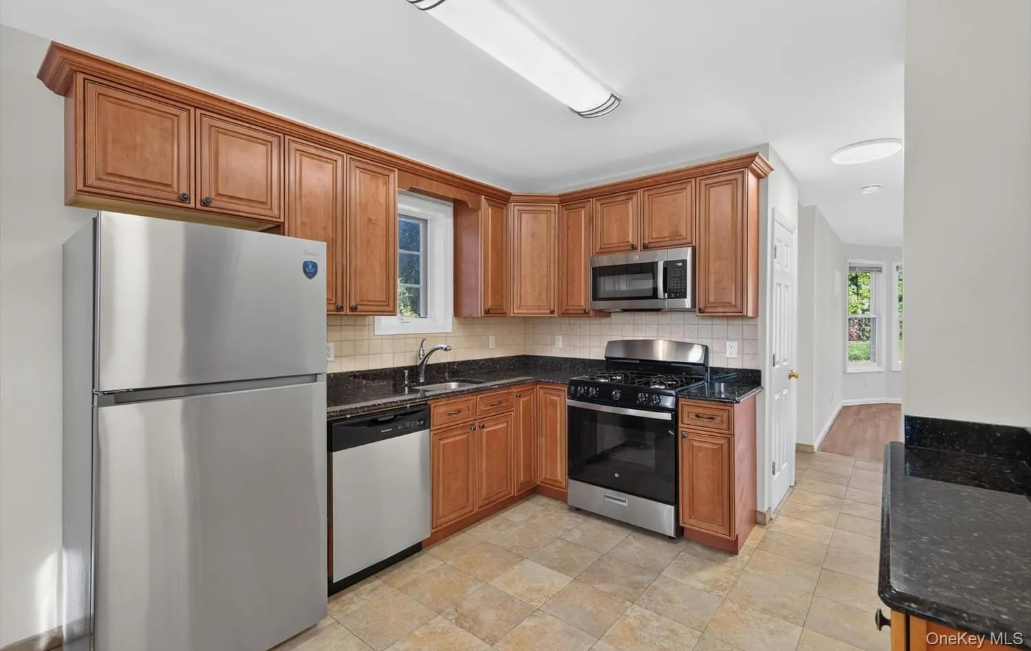 2 Austral Avenue, Glen Cove, NY, 3 Bedrooms Bedrooms, 6 Rooms Rooms,1 BathroomBathrooms,Residential,For Rent,Austral,0,1060270 2 Austral Avenue, Glen Cove, NY, 3 Bedrooms Bedrooms, 6 Rooms Rooms,1 BathroomBathrooms,Residential,For Rent,Austral,0,1060270