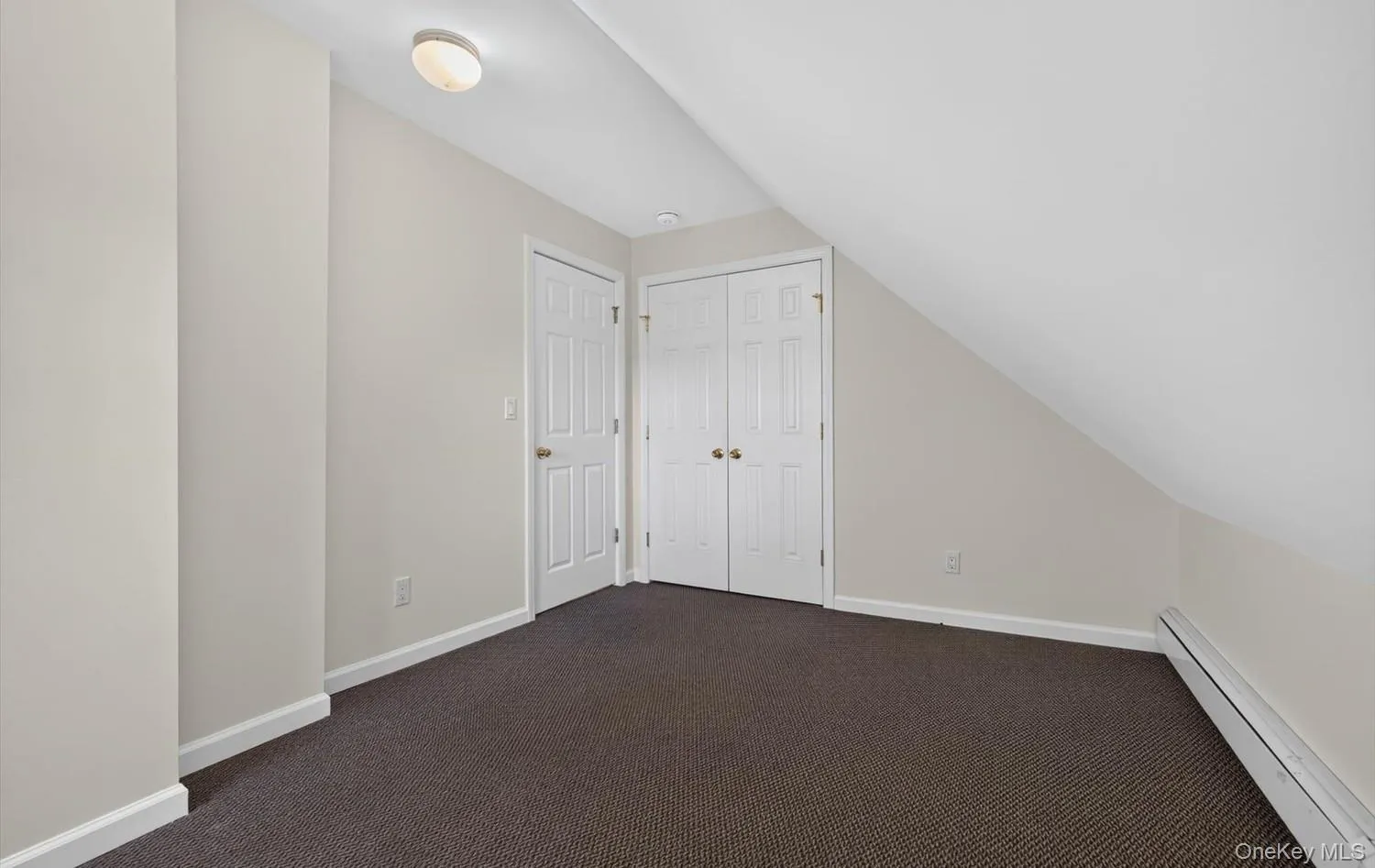2 Austral Avenue, Glen Cove, NY, 3 Bedrooms Bedrooms, 6 Rooms Rooms,1 BathroomBathrooms,Residential,For Rent,Austral,0,1060270 2 Austral Avenue, Glen Cove, NY, 3 Bedrooms Bedrooms, 6 Rooms Rooms,1 BathroomBathrooms,Residential,For Rent,Austral,0,1060270