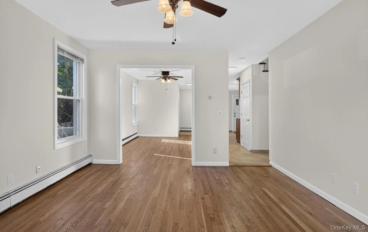 2 Austral Avenue, Glen Cove, NY, 3 Bedrooms Bedrooms, 6 Rooms Rooms,1 BathroomBathrooms,Residential,For Rent,Austral,0,1060270 2 Austral Avenue, Glen Cove, NY, 3 Bedrooms Bedrooms, 6 Rooms Rooms,1 BathroomBathrooms,Residential,For Rent,Austral,0,1060270