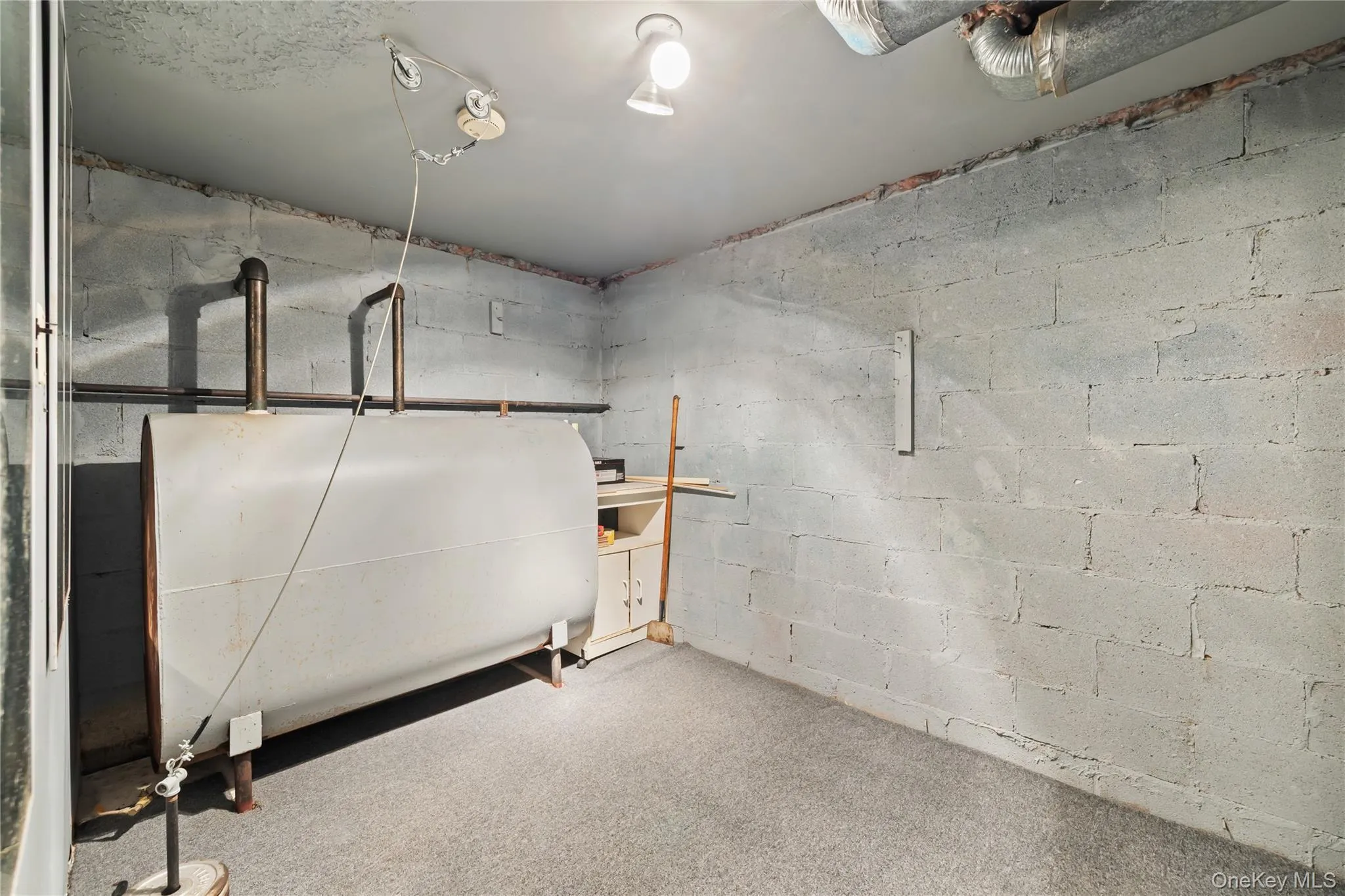 44 Gladys Drive, Ramapo, NY, 2 Bedrooms Bedrooms, 5 Rooms Rooms,1 BathroomBathrooms,Residential,For Rent,Gladys,0,1060272 44 Gladys Drive, Ramapo, NY, 2 Bedrooms Bedrooms, 5 Rooms Rooms,1 BathroomBathrooms,Residential,For Rent,Gladys,0,1060272