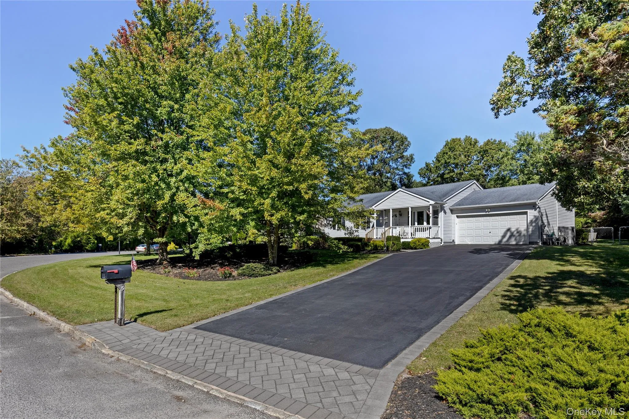 5 Heather Court, Brookhaven, NY, 3 Bedrooms Bedrooms, 6 Rooms Rooms,2 BathroomsBathrooms,Residential,For Rent,Heather,0,1060273 5 Heather Court, Brookhaven, NY, 3 Bedrooms Bedrooms, 6 Rooms Rooms,2 BathroomsBathrooms,Residential,For Rent,Heather,0,1060273