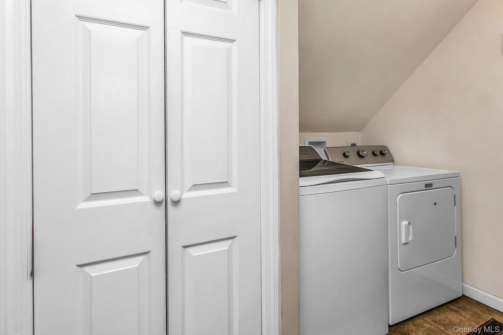 23 Summit Lane, Hempstead, NY, 4 Bedrooms Bedrooms, 7 Rooms Rooms,1 BathroomBathrooms,Residential,For Rent,Summit,0,1060274 23 Summit Lane, Hempstead, NY, 4 Bedrooms Bedrooms, 7 Rooms Rooms,1 BathroomBathrooms,Residential,For Rent,Summit,0,1060274