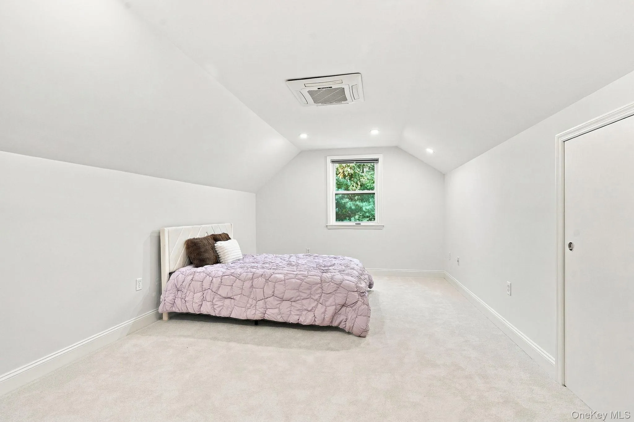 12 Hearthstone Circle, Greenburgh, NY, 5 Bedrooms Bedrooms, 13 Rooms Rooms,4 BathroomsBathrooms,Residential,For Rent,Hearthstone,0,1060276 12 Hearthstone Circle, Greenburgh, NY, 5 Bedrooms Bedrooms, 13 Rooms Rooms,4 BathroomsBathrooms,Residential,For Rent,Hearthstone,0,1060276