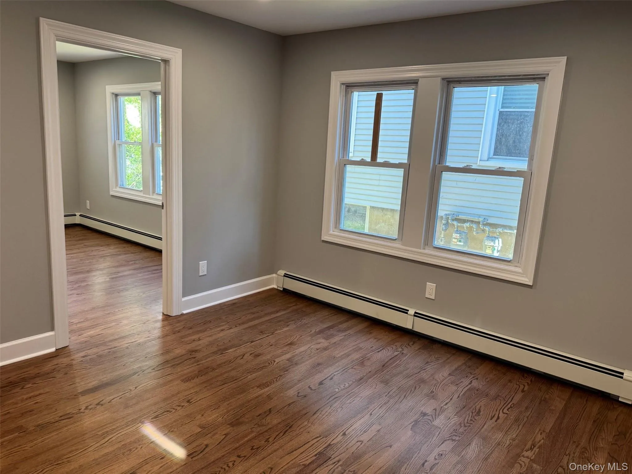 52 Highland, North Hempstead, NY , With , 2 Bedroom , and , 4 Room , 1 Bathroom , For , Residential Lease , For Rent , 1060277 , MLSID,1060277 52 Highland, North Hempstead, NY , With , 2 Bedroom , and , 4 Room , 1 Bathroom , For , Residential Lease , For Rent , 1060277 , MLSID,1060277