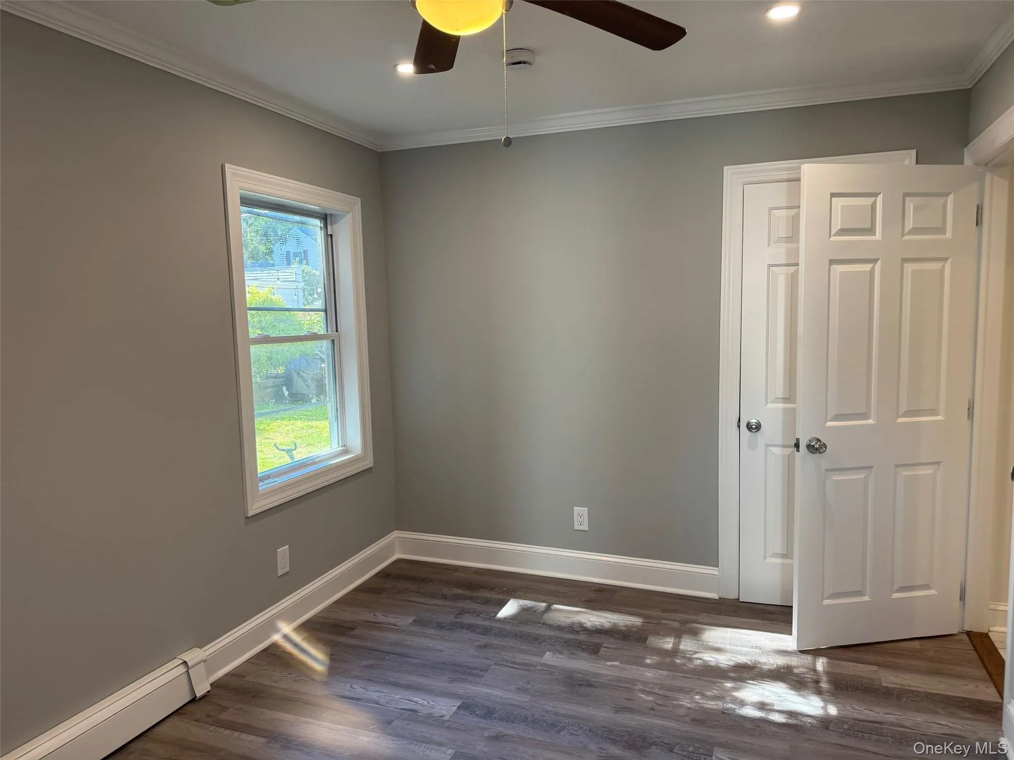 52 Highland, North Hempstead, NY , With , 2 Bedroom , and , 4 Room , 1 Bathroom , For , Residential Lease , For Rent , 1060277 , MLSID,1060277 52 Highland, North Hempstead, NY , With , 2 Bedroom , and , 4 Room , 1 Bathroom , For , Residential Lease , For Rent , 1060277 , MLSID,1060277