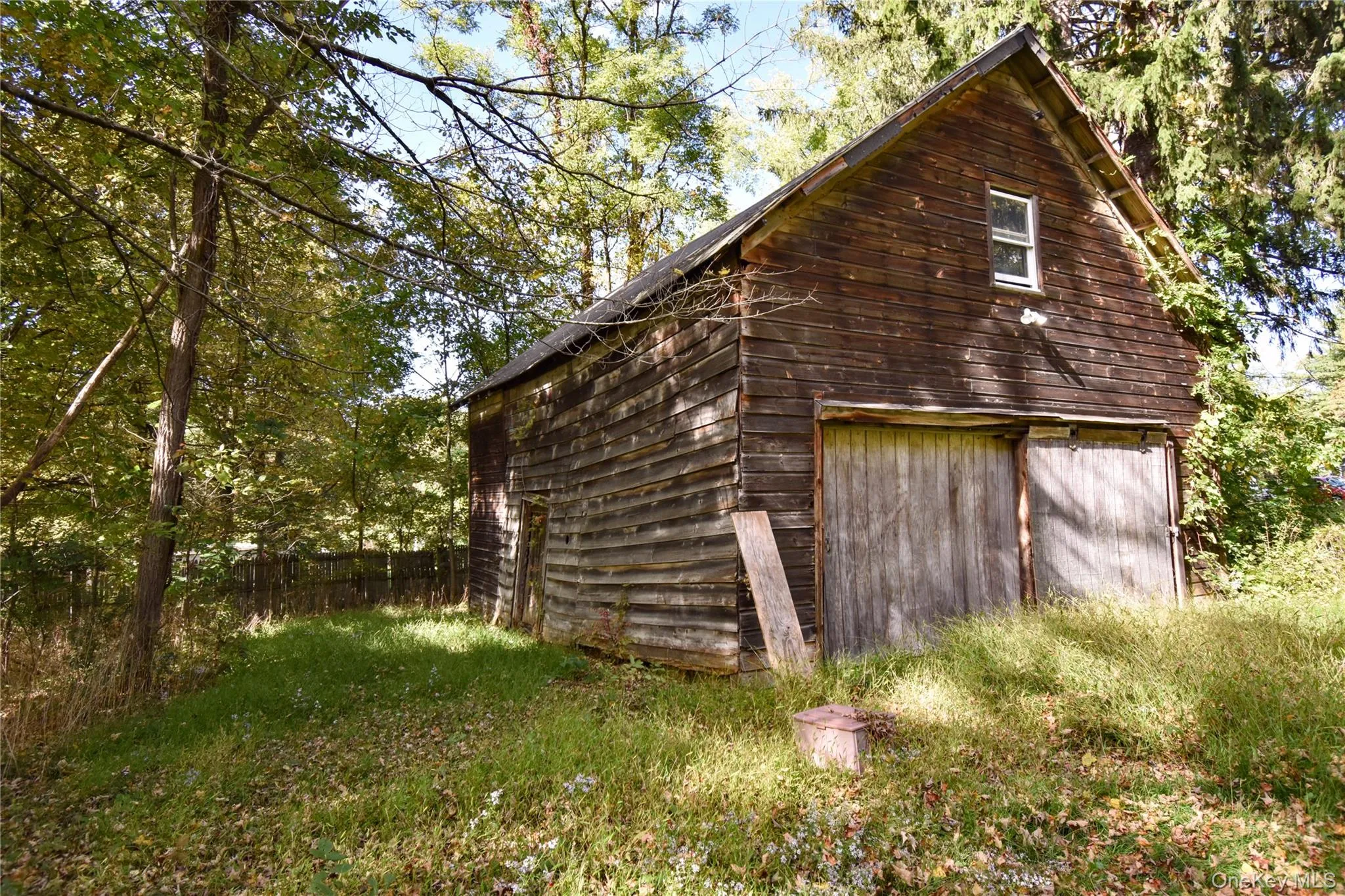 Barn was added in 1930. Barn was added in 1930.