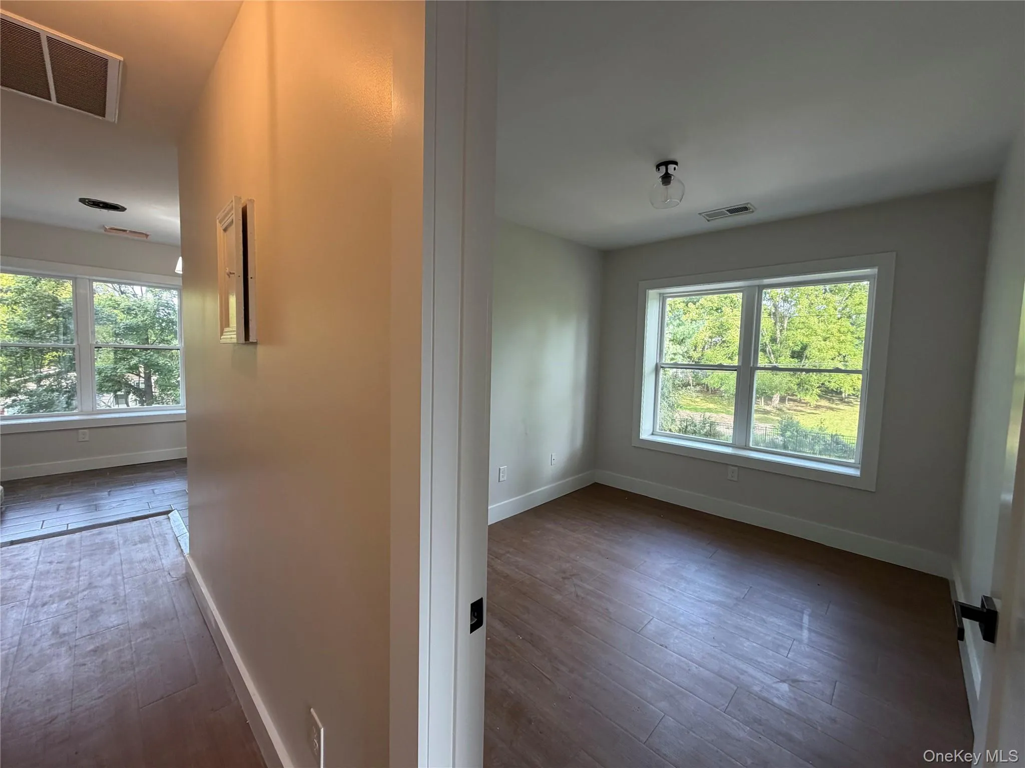 55 Bona Ventura Avenue, Shawangunk, NY, 2 Bedroom Bedrooms, 5 Room Rooms,1 BathroomBathrooms,Residential Lease,For Rent,Bona Ventura,0,1060285 55 Bona Ventura Avenue, Shawangunk, NY, 2 Bedroom Bedrooms, 5 Room Rooms,1 BathroomBathrooms,Residential Lease,For Rent,Bona Ventura,0,1060285