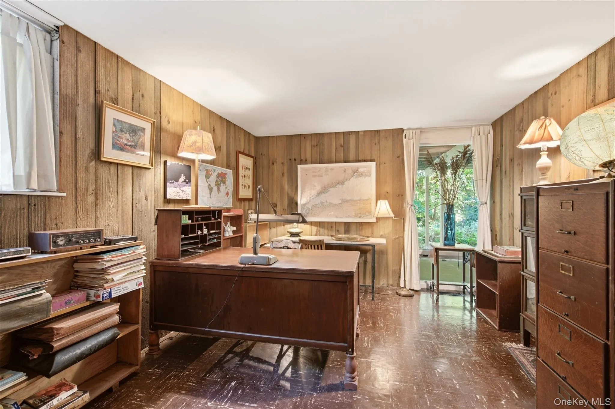 Office or Bedroom Office or Bedroom