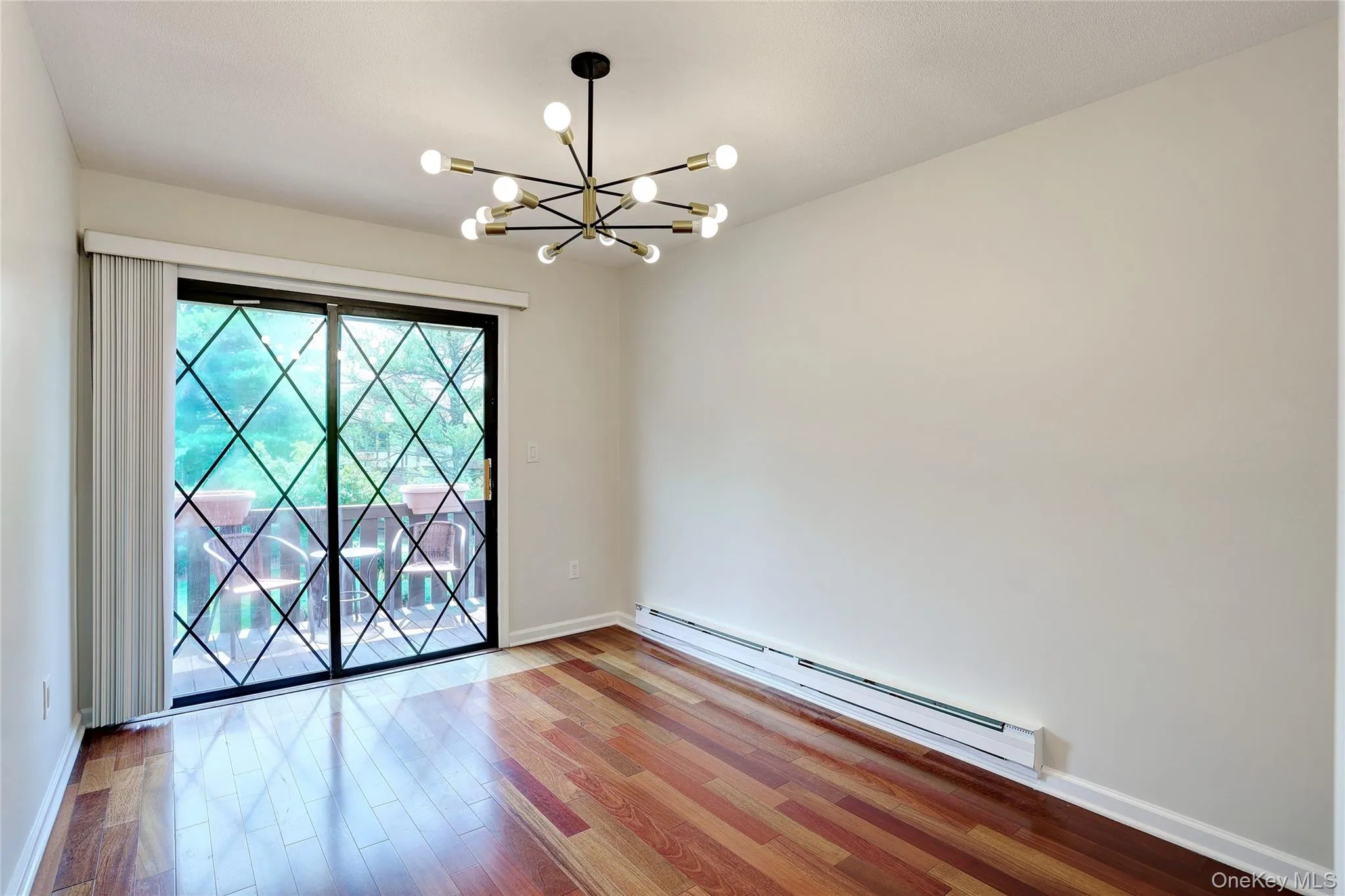 597 Sierra Vista Lane, Clarkstown, NY, 2 Bedrooms Bedrooms, 5 Rooms Rooms,2 BathroomsBathrooms,Residential,For Rent,Sierra Vista,0,1060292 597 Sierra Vista Lane, Clarkstown, NY, 2 Bedrooms Bedrooms, 5 Rooms Rooms,2 BathroomsBathrooms,Residential,For Rent,Sierra Vista,0,1060292
