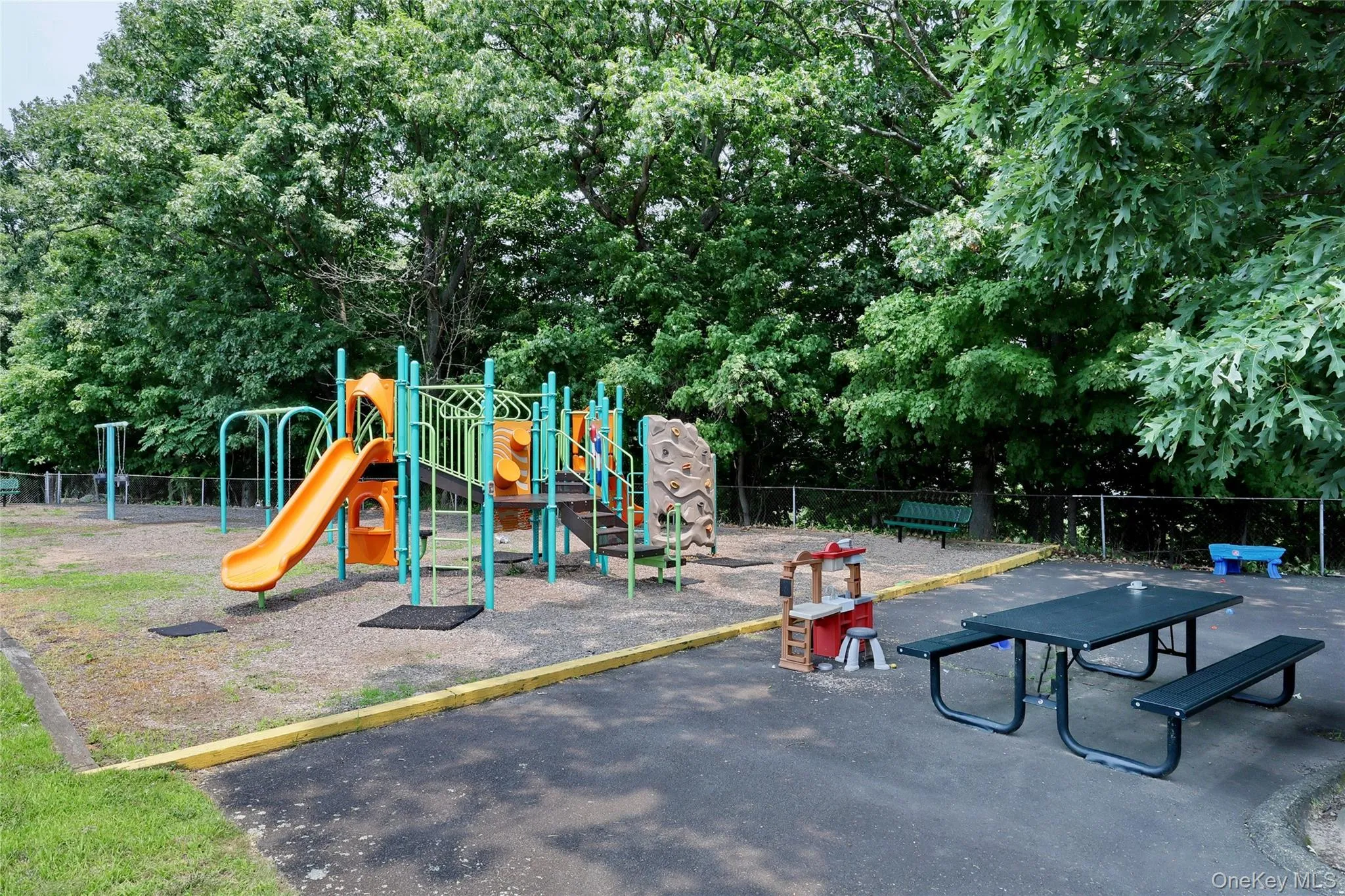 597 Sierra Vista Lane, Clarkstown, NY, 2 Bedrooms Bedrooms, 5 Rooms Rooms,2 BathroomsBathrooms,Residential,For Rent,Sierra Vista,0,1060292 597 Sierra Vista Lane, Clarkstown, NY, 2 Bedrooms Bedrooms, 5 Rooms Rooms,2 BathroomsBathrooms,Residential,For Rent,Sierra Vista,0,1060292