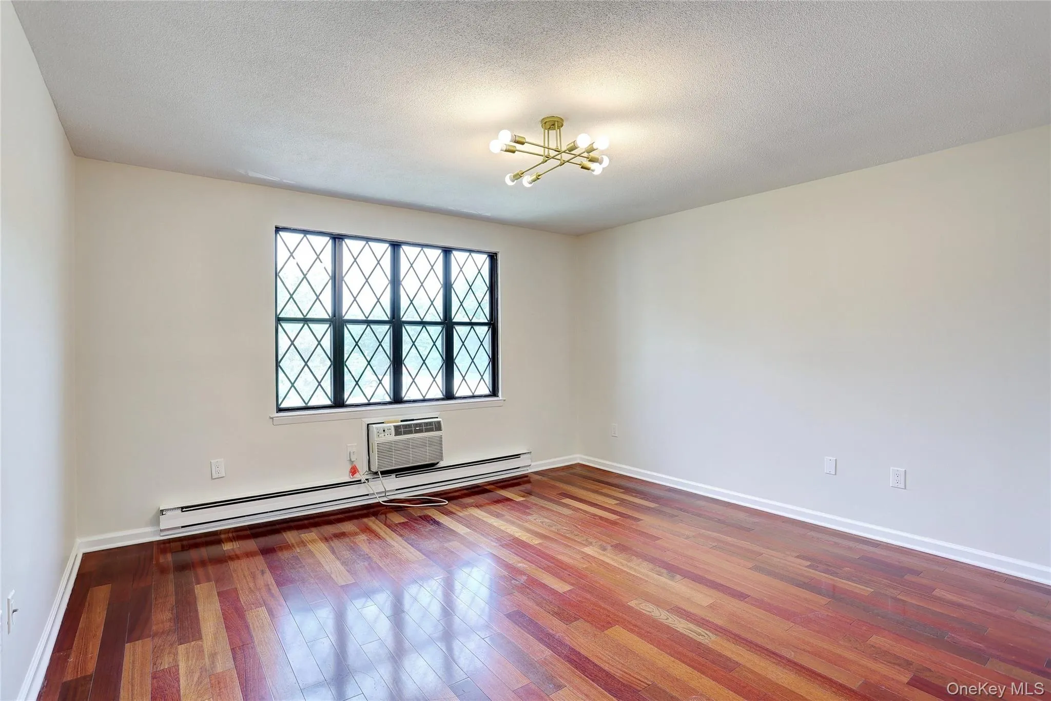 597 Sierra Vista Lane, Clarkstown, NY, 2 Bedrooms Bedrooms, 5 Rooms Rooms,2 BathroomsBathrooms,Residential,For Rent,Sierra Vista,0,1060292 597 Sierra Vista Lane, Clarkstown, NY, 2 Bedrooms Bedrooms, 5 Rooms Rooms,2 BathroomsBathrooms,Residential,For Rent,Sierra Vista,0,1060292