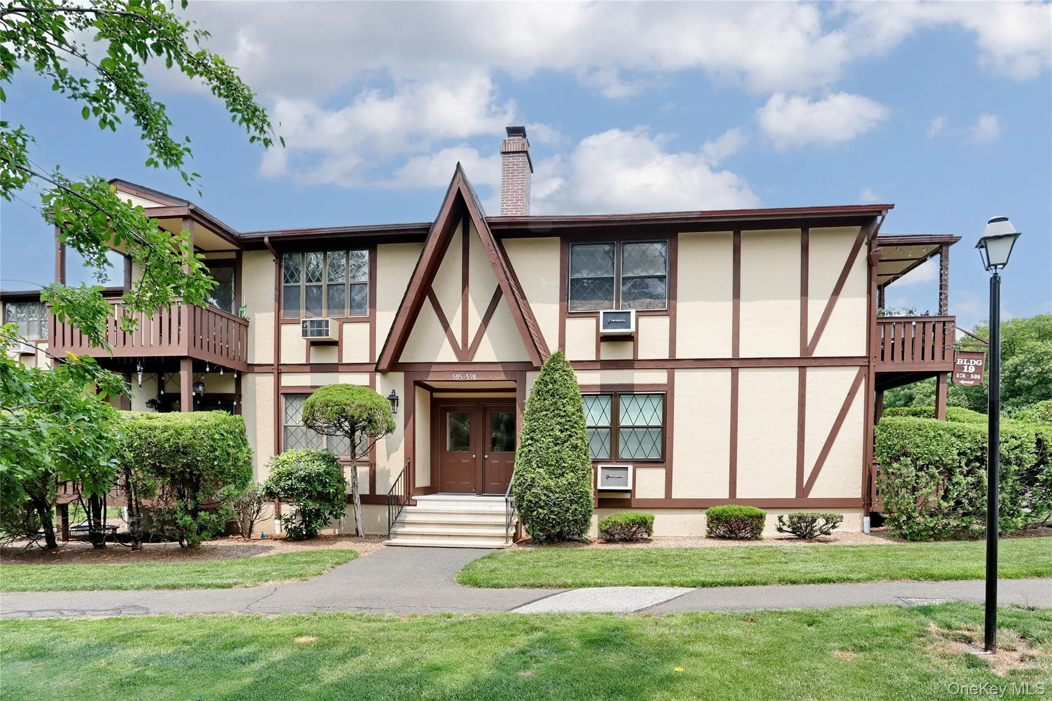 597 Sierra Vista Lane, Clarkstown, NY, 2 Bedrooms Bedrooms, 5 Rooms Rooms,2 BathroomsBathrooms,Residential,For Rent,Sierra Vista,0,1060292 597 Sierra Vista Lane, Clarkstown, NY, 2 Bedrooms Bedrooms, 5 Rooms Rooms,2 BathroomsBathrooms,Residential,For Rent,Sierra Vista,0,1060292
