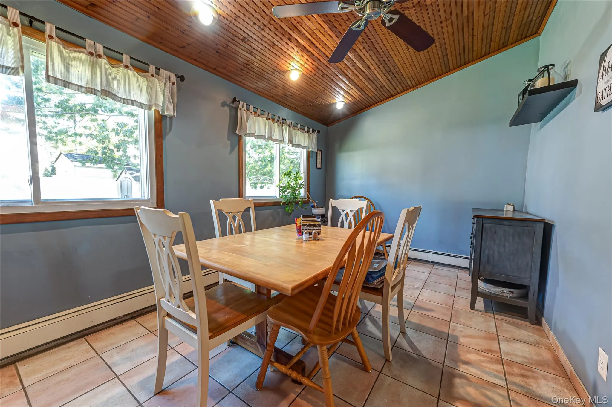 9 PO Lane, Oyster Bay, NY, 4 Bedrooms Bedrooms, 7 Rooms Rooms,2 BathroomsBathrooms,Residential,For Rent,PO,0,1060294 9 PO Lane, Oyster Bay, NY, 4 Bedrooms Bedrooms, 7 Rooms Rooms,2 BathroomsBathrooms,Residential,For Rent,PO,0,1060294