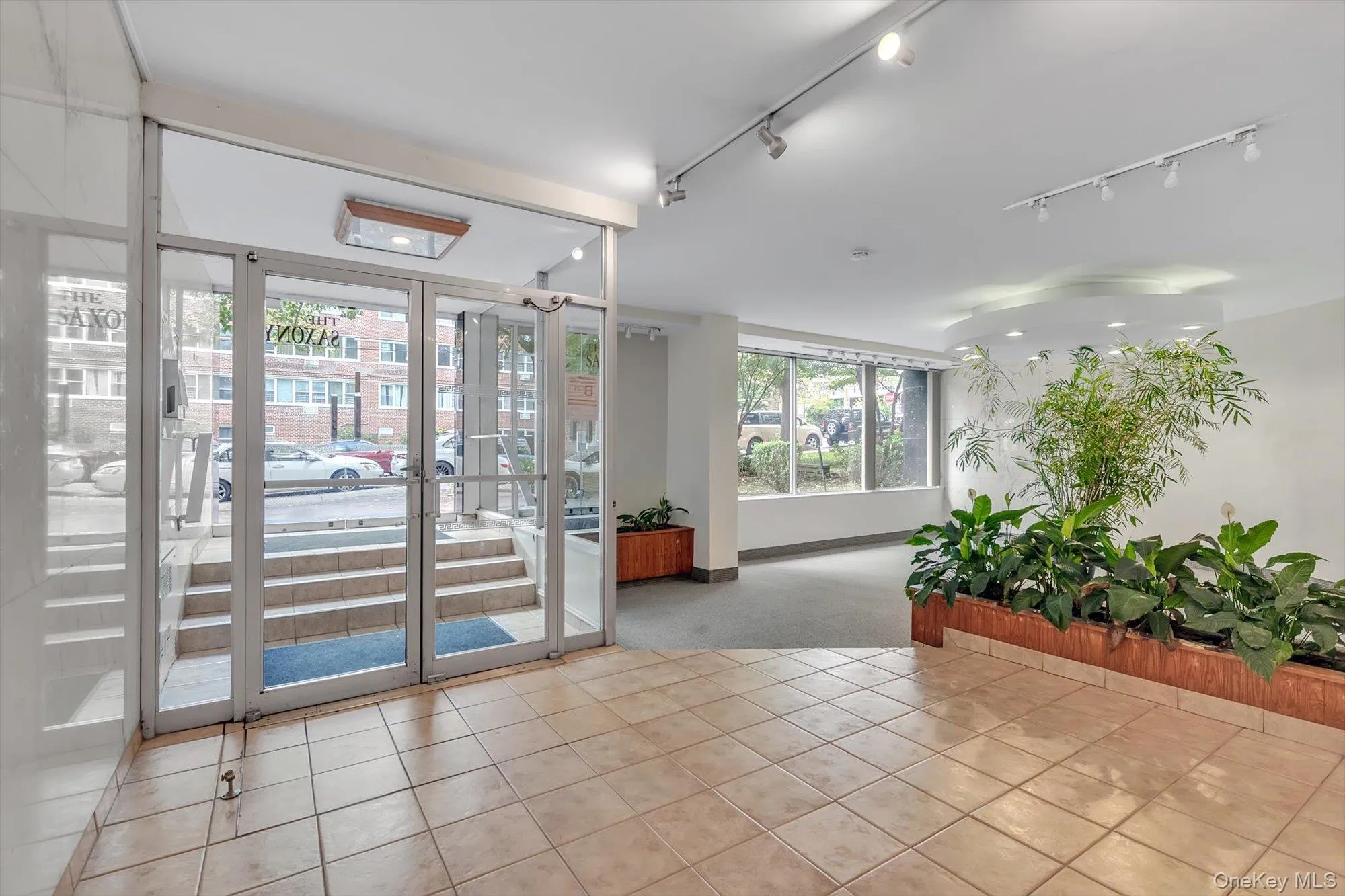 87-15 165th Street, New York, NY, 2 Rooms Rooms,1 BathroomBathrooms,Residential,For Rent,165th,0,1060302 87-15 165th Street, New York, NY, 2 Rooms Rooms,1 BathroomBathrooms,Residential,For Rent,165th,0,1060302