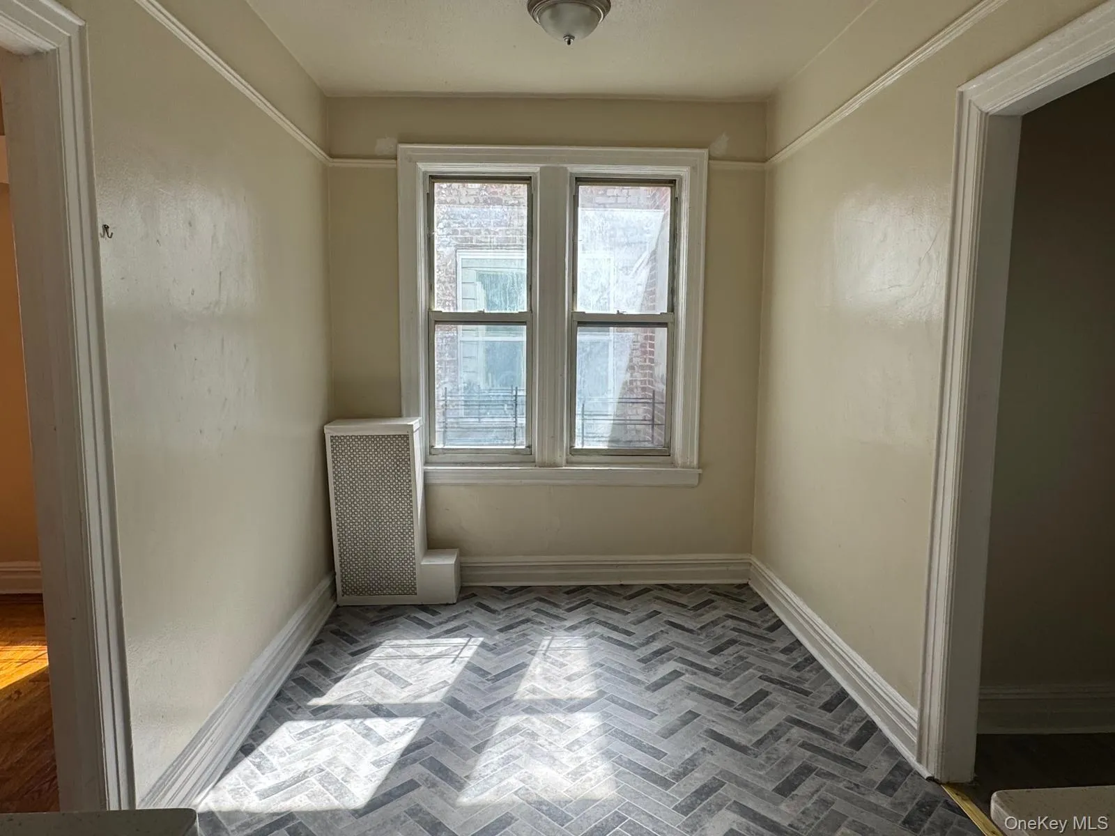 713 Commonwealth Avenue, New York, NY, 4 Bedroom Bedrooms, 6 Room Rooms,1 BathroomBathrooms,Residential Lease,For Rent,Commonwealth,0,1060303 713 Commonwealth Avenue, New York, NY, 4 Bedroom Bedrooms, 6 Room Rooms,1 BathroomBathrooms,Residential Lease,For Rent,Commonwealth,0,1060303