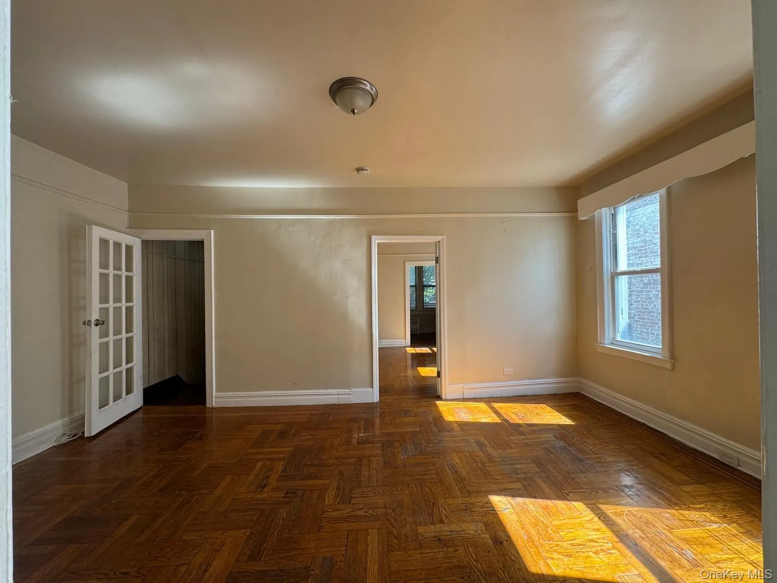 713 Commonwealth Avenue, New York, NY, 4 Bedroom Bedrooms, 6 Room Rooms,1 BathroomBathrooms,Residential Lease,For Rent,Commonwealth,0,1060303 713 Commonwealth Avenue, New York, NY, 4 Bedroom Bedrooms, 6 Room Rooms,1 BathroomBathrooms,Residential Lease,For Rent,Commonwealth,0,1060303