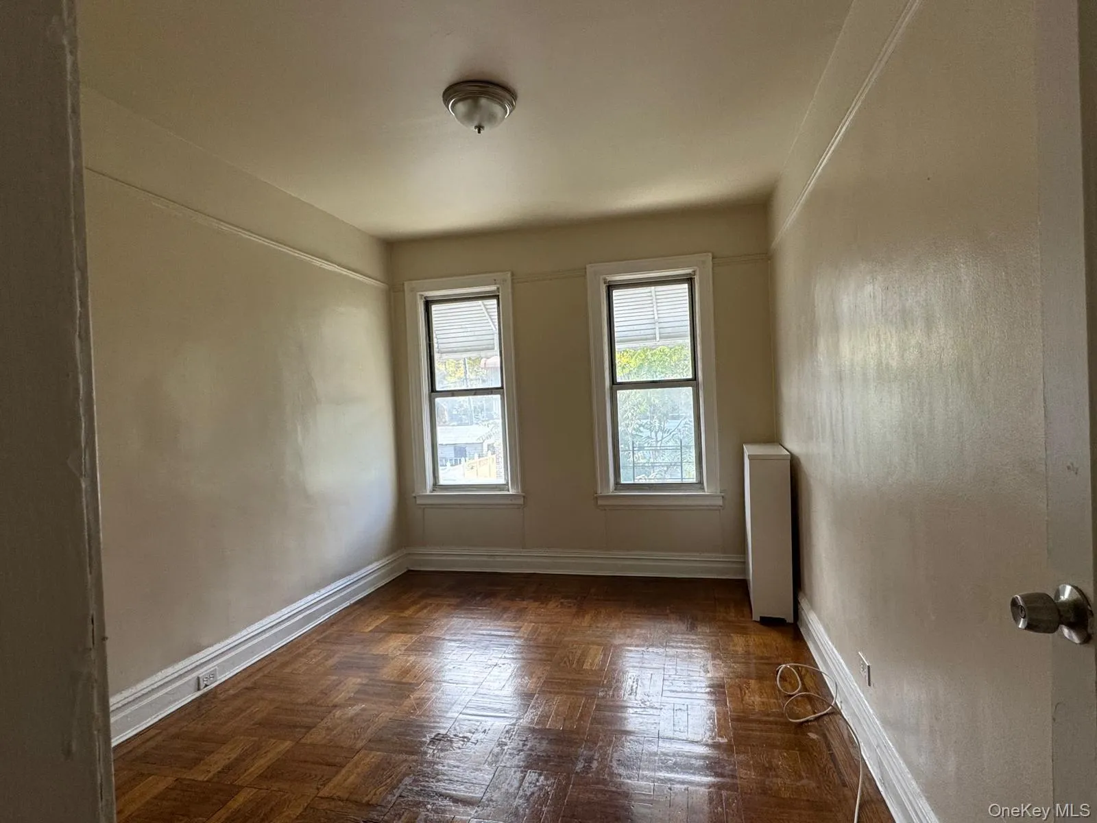 713 Commonwealth Avenue, New York, NY, 4 Bedroom Bedrooms, 6 Room Rooms,1 BathroomBathrooms,Residential Lease,For Rent,Commonwealth,0,1060303 713 Commonwealth Avenue, New York, NY, 4 Bedroom Bedrooms, 6 Room Rooms,1 BathroomBathrooms,Residential Lease,For Rent,Commonwealth,0,1060303