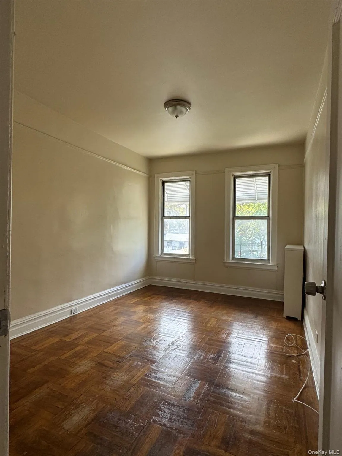 713 Commonwealth Avenue, New York, NY, 4 Bedroom Bedrooms, 6 Room Rooms,1 BathroomBathrooms,Residential Lease,For Rent,Commonwealth,0,1060303 713 Commonwealth Avenue, New York, NY, 4 Bedroom Bedrooms, 6 Room Rooms,1 BathroomBathrooms,Residential Lease,For Rent,Commonwealth,0,1060303