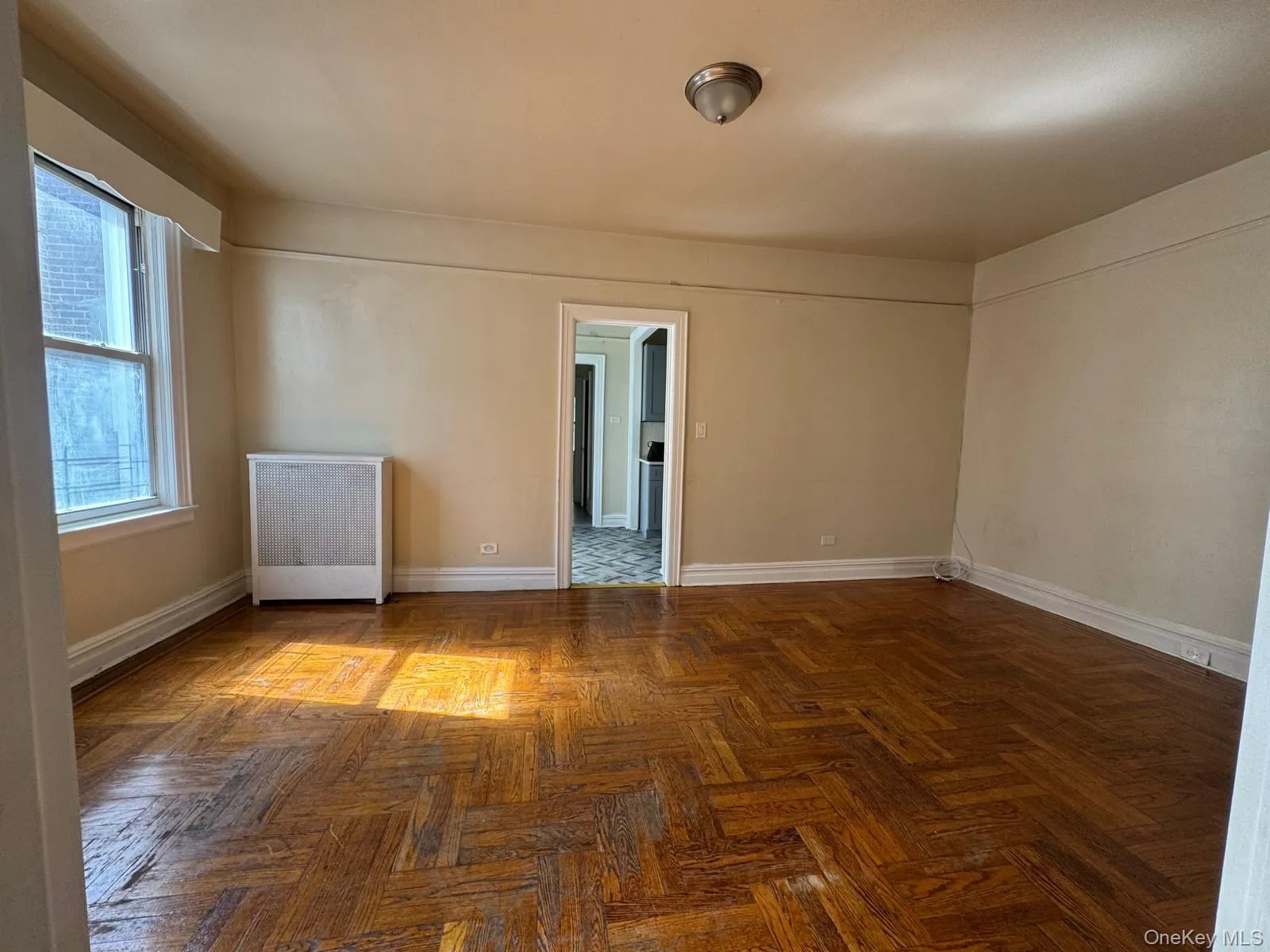 713 Commonwealth Avenue, New York, NY, 4 Bedroom Bedrooms, 6 Room Rooms,1 BathroomBathrooms,Residential Lease,For Rent,Commonwealth,0,1060303 713 Commonwealth Avenue, New York, NY, 4 Bedroom Bedrooms, 6 Room Rooms,1 BathroomBathrooms,Residential Lease,For Rent,Commonwealth,0,1060303