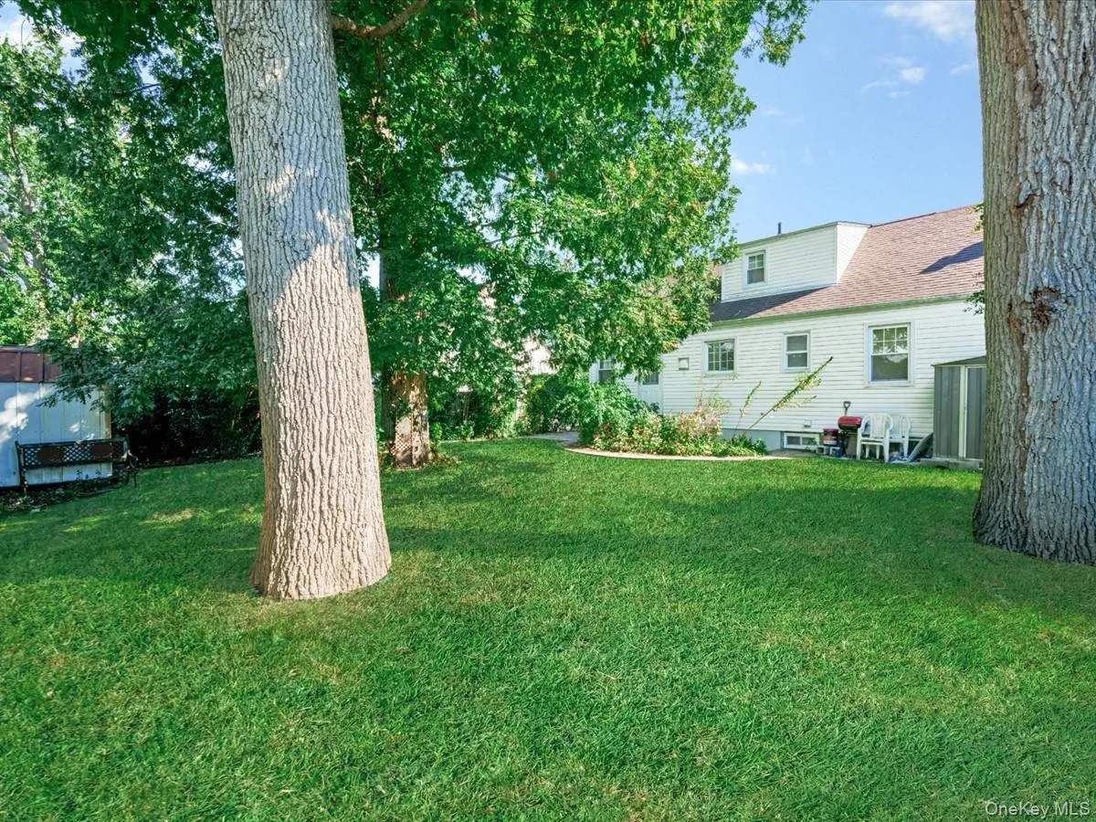 712 Partridge Avenue, Hempstead, NY, 4 Bedrooms Bedrooms, 7 Rooms Rooms,2 BathroomsBathrooms,Residential,For Rent,Partridge,0,1060307 712 Partridge Avenue, Hempstead, NY, 4 Bedrooms Bedrooms, 7 Rooms Rooms,2 BathroomsBathrooms,Residential,For Rent,Partridge,0,1060307